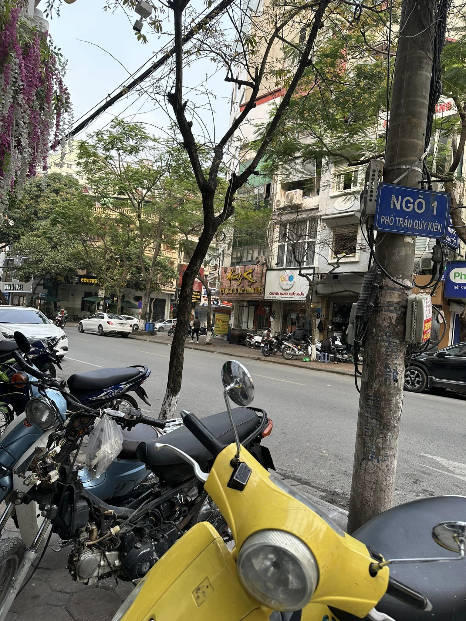 Bán nhà Trần Qúy Kiên, Cầu Giấy, mặt ngõ rộng, mặt tiền đẹp, sát phố 81m2 giá 11.8 tỷ