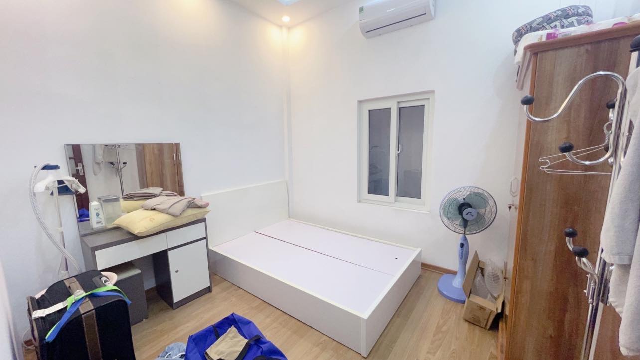 NHÀ PHÂN LÔ Ô TÔ TRÁNH TRẦN QUỐC HOÀN CẦU GIẤY NHÀ ĐẸP GIÁ HÓT 55M 4 TẦNG MT 5.5M GIÁ 12,8 TỶ