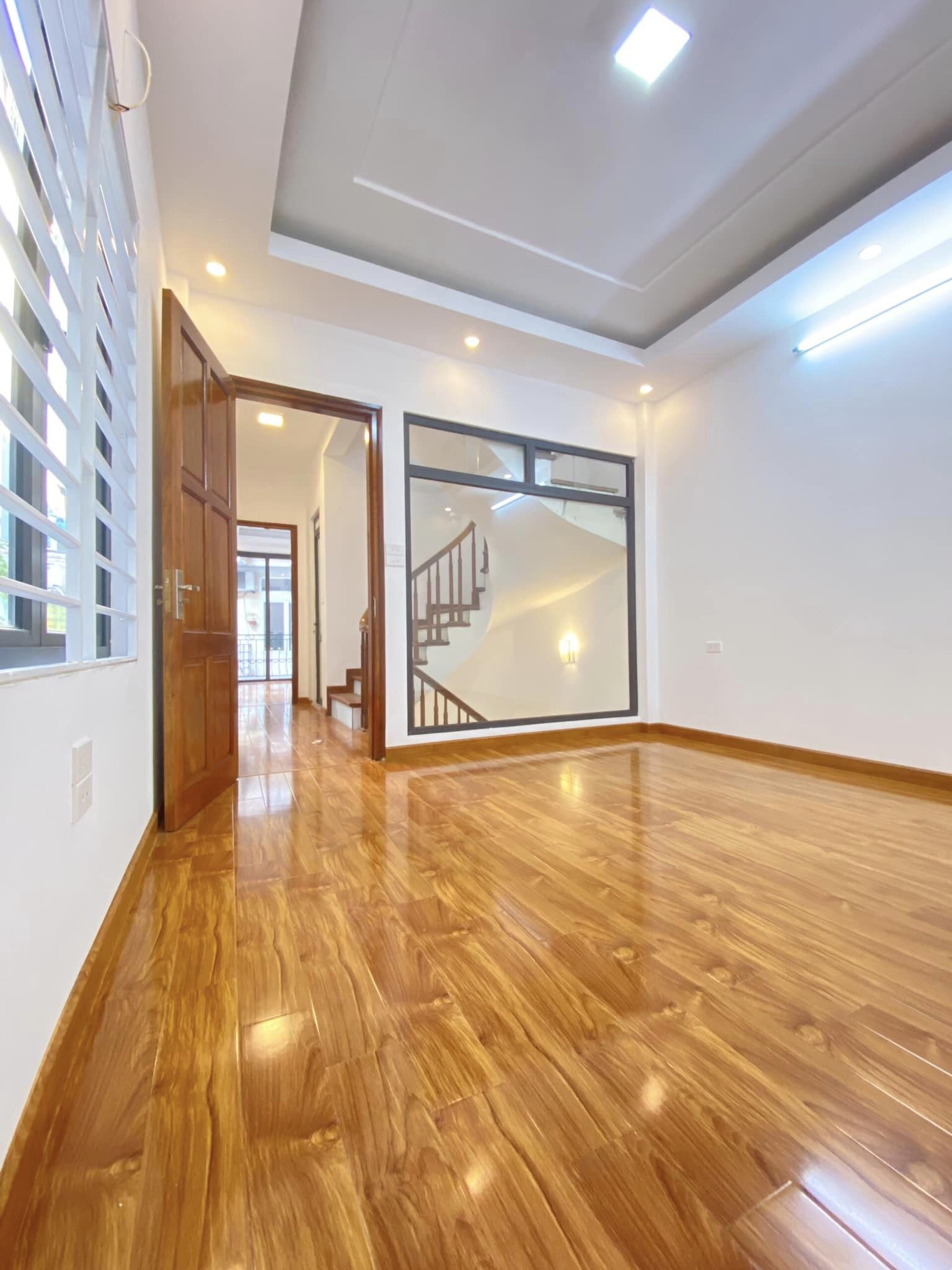 Bán nhà Ngõ 1 Bùi Xương Trạch lô góc 50m2, 4T, MT3.6m kinh doanh gần Ngã Tư Sở