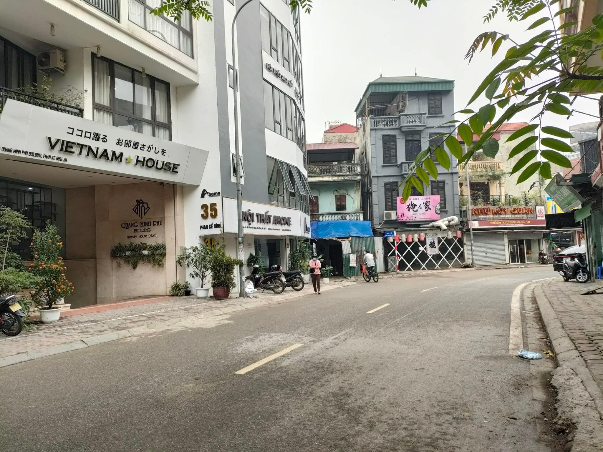 Bán nhà riêng trung tâm Q Ba Đình - Lô góc 2 thoáng - 10m ra phố - DT 85m2 x 4 tầng - giá 13,9 tỷ