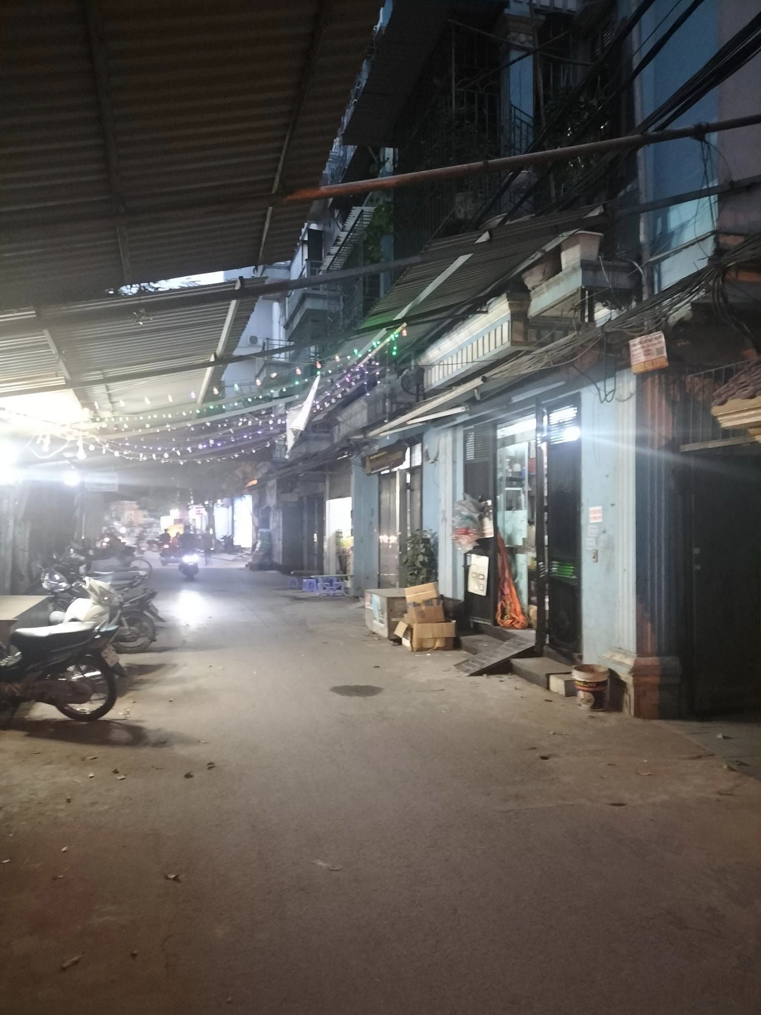 Ô tô đỗ cửa - Phố Phùng Khoang - Nam Từ Liêm - 45m2 - 4.7 Tỷ - LH 0911743798