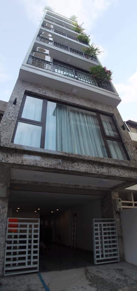 BÁN NHÀ LIỄU GIAI 32 TỶ 90M2 x9 Tầng – NGÕ THÔNG – GARA – OTO ĐỖ CỬA – DÒNG TIỀN KHỦNG – KINH DOANH