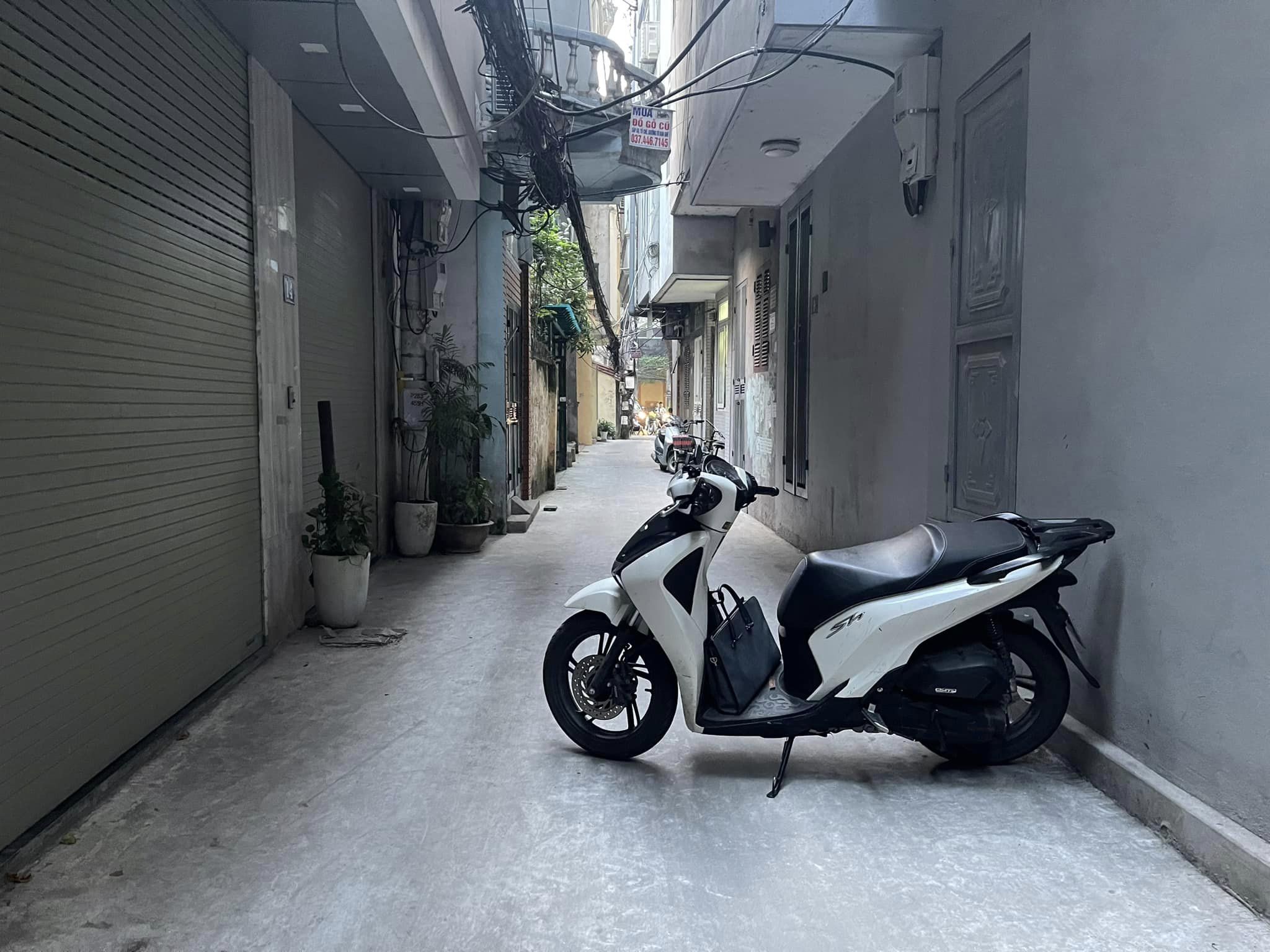 Bán nhà phố Nguyễn Phúc Lai, Hồ Hoàng Cầu, ngõ rộng, 4 tầng, DT 48m2, giá 8.35 tỷ, Quận Đống Đa