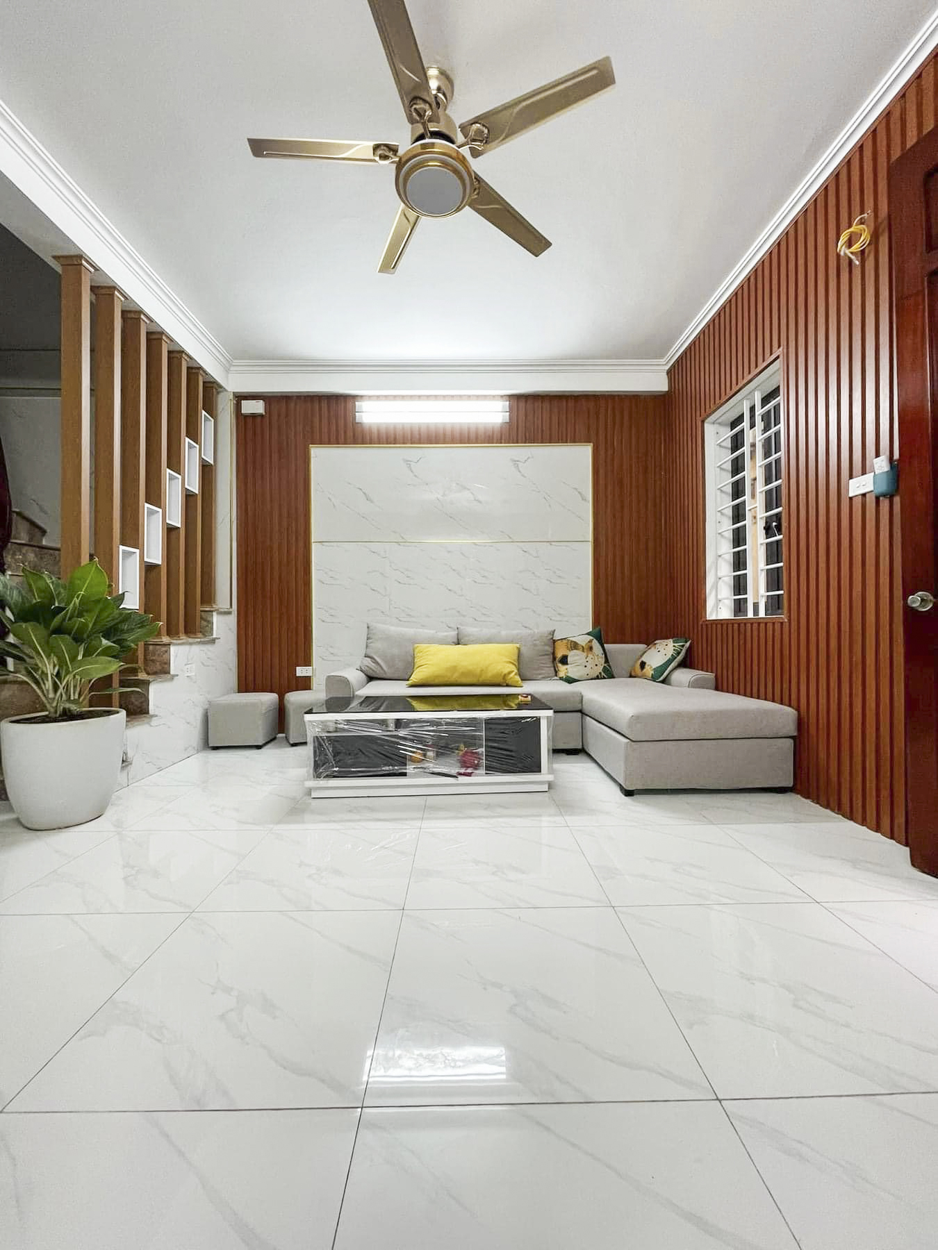 Nhà Dân Xây - Ô TÔ GẦN - NHỎ TIỀN - SỔ RIÊNG - NGÕ RỘNG 28m4T 4.6m 2.8tỷ