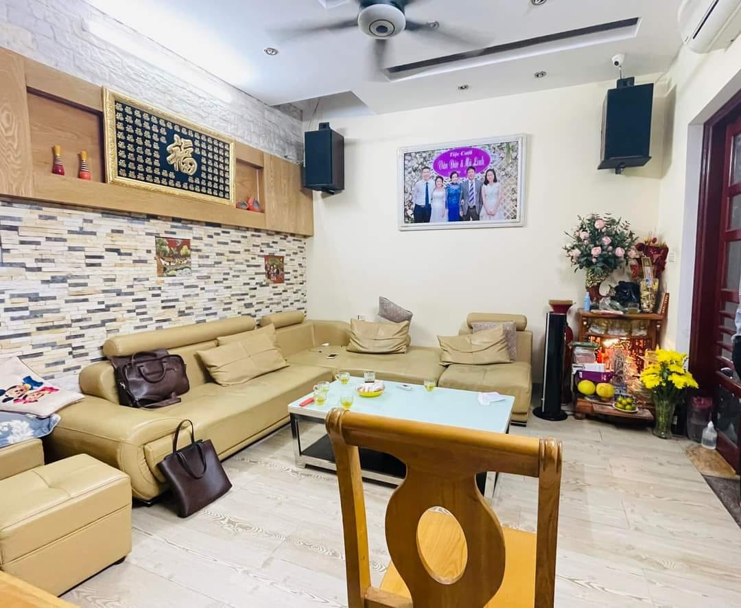 BÁN NHÀ 4 TẦNG YÊN PHÚC, AN SINH ĐỈNH DT 40M MT 3.7M GIÁ 4 TỶ.