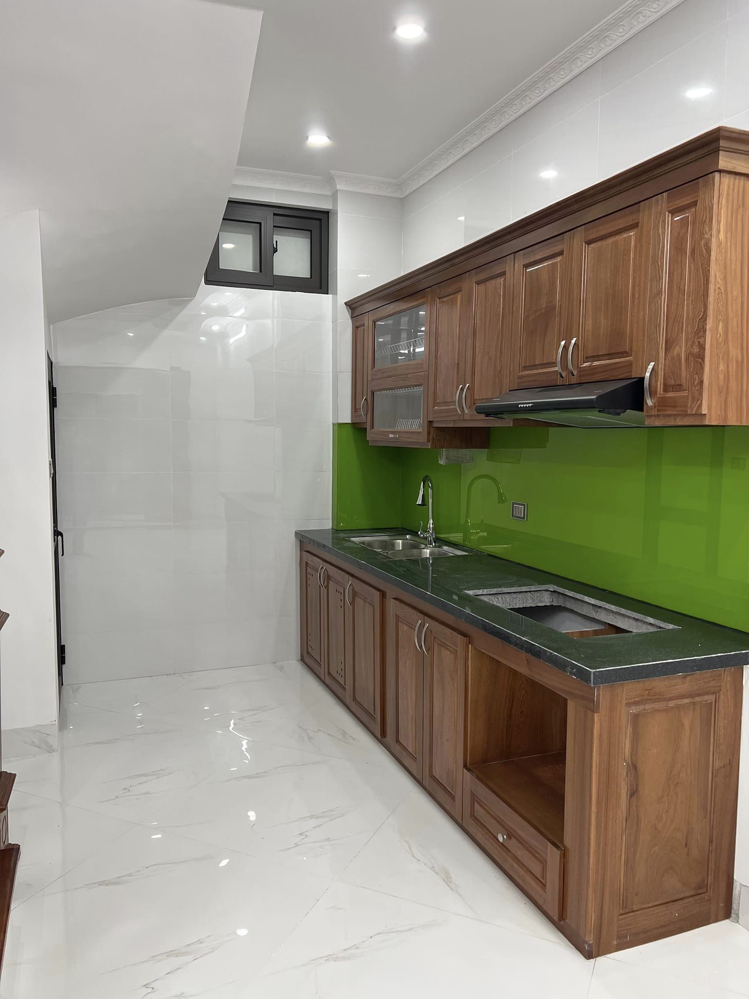 HOT Bán Nhà Đẹp Phố Trần Thái Tông – Cầu Giấy, Ngõ Ba Gác, DT 35m2*5T Giá 4.55 Tỷ