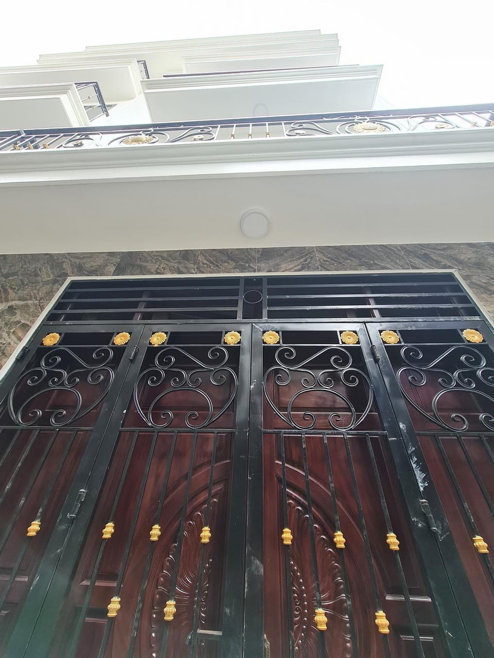 Bán Nhà Xuân Thủy – Cầu Giấy, Ngõ Thông, Gần Phố, 5 Tầng Khung Cột Bê Tông, DT 34m2, Nhỉnh 4 tỷ