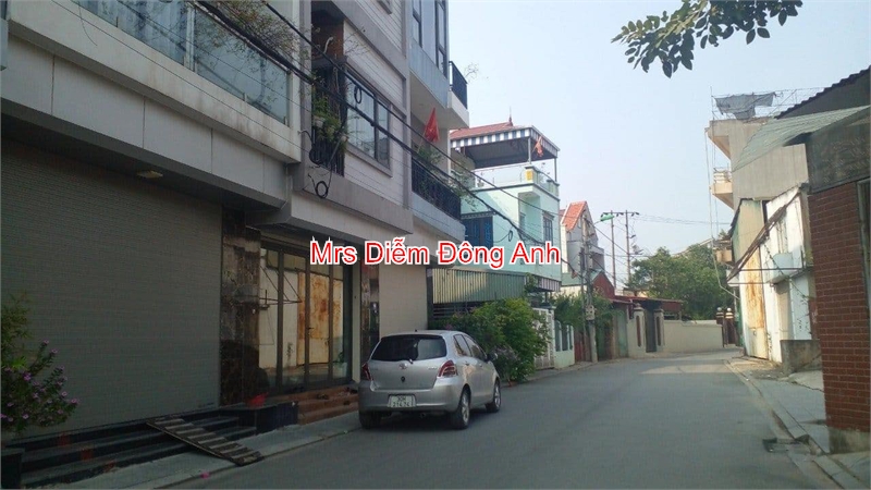 Nhỉnh 3 tỷ, Mts Diễm cần bán 102m đất mặt đường nhựa trung tâm tổ 17 thị trấn Đông Anh.