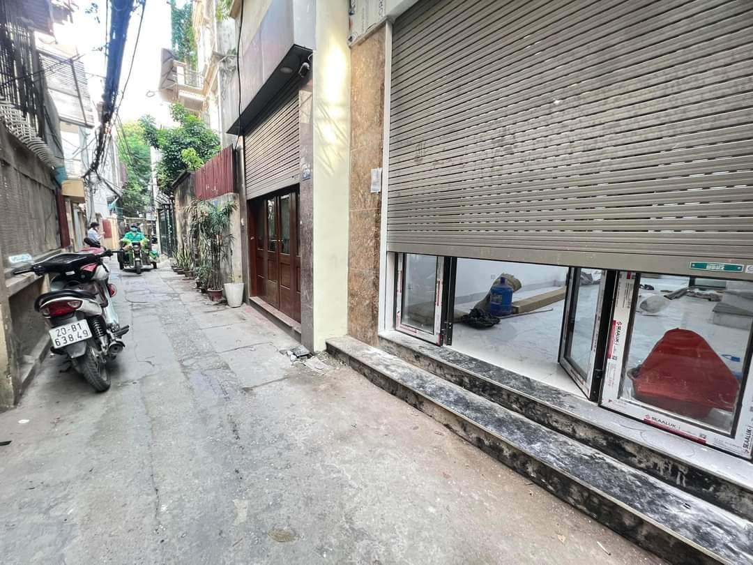 Lô Góc, Nhà Đẹp Trần Quý Kiên – Cầu Giấy, Gần OTO, DT 45m2*4T Giá 6 Tỷ