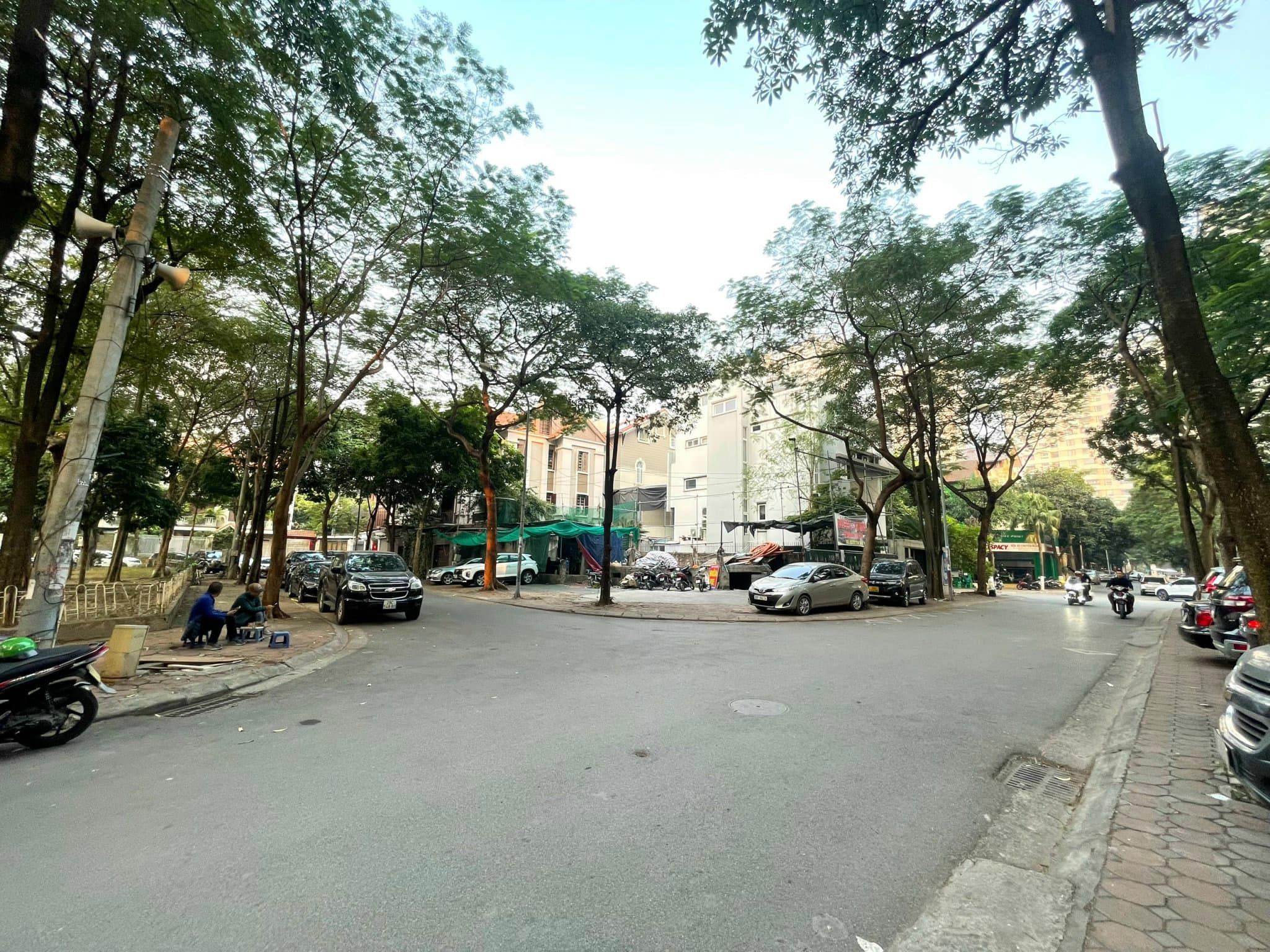 260m2