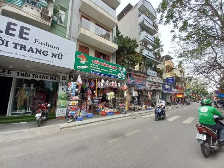 MẶT PHỐ KHÚC THỪA DỤ- CẦU GIẤY- VỊ TRÍ ĐẮC ĐỊA - TRUNG TÂM - TOÀ NHÀ VĂN PHÒNG LỘNG LẪY