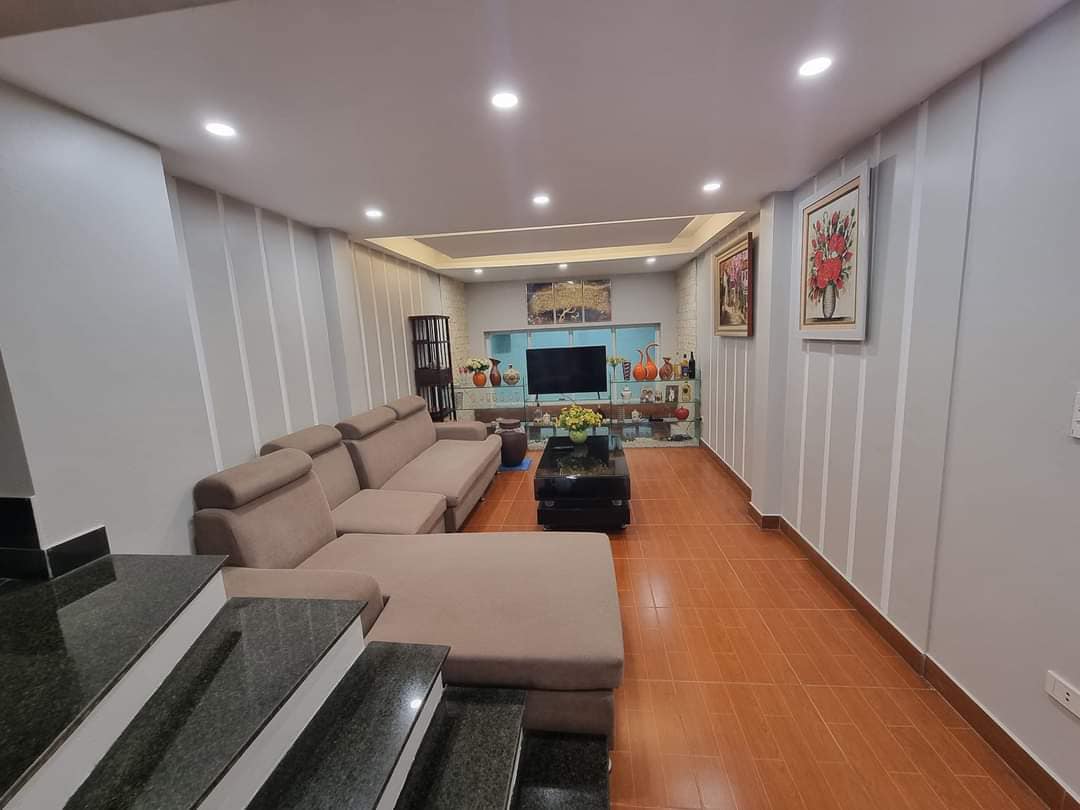 Nhà 4 tỷ ở Nam Từ Liêm, 38m2 5tầng Nhà đẹp ở ngay, TẶNG NỘI THẤT VIP 0904.688.633
