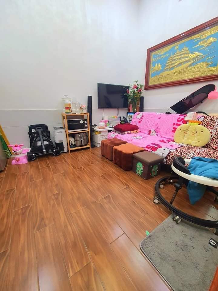 GIA ĐÌNH CẦN BÁN GẤP, NHÀ NGÕ 306 TÂY SƠN. CÁCH MẶT PHỐ 30M - NGÕ THÔNG NGUYỄN VĂN TUYẾT GIÁ NHỈNH 2 TỶ.