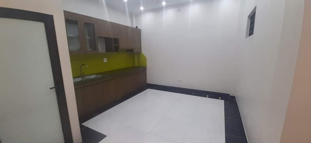 AI MUA NHÀ, TÔI BÁN NHÀ CHO!Người nhà nhờ bán căn nhà tại phố Ngô Quyền, Hà Đông, diện tích 35m, 5 tầng