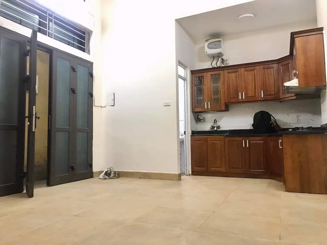 BÁN NHÀ THỊNH QUANG, 10M Ô TÔ TRÁNH CHỈ 3.3 TỶ