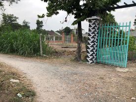 BÁN ĐẤT TẠI TX TRẢNG BÀNG, TÂY NINH, CÁCH CUA NGÂN HÀNG 500M