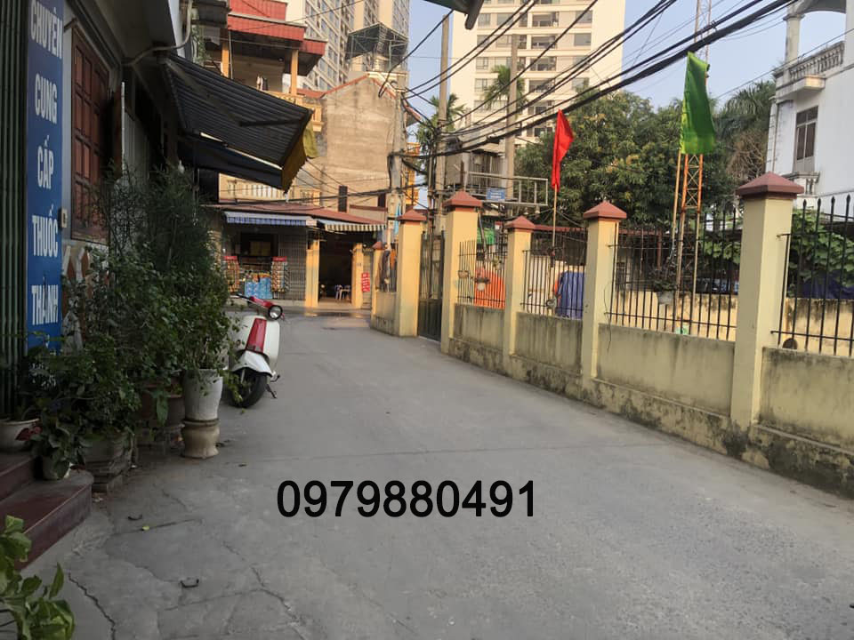 Bán nhà Xuân Đỉnh: mặt ngõ thông 2 đường oto chạy, oto đỗ ngày đêm. 40m2x4T giá 4.9 tỷ