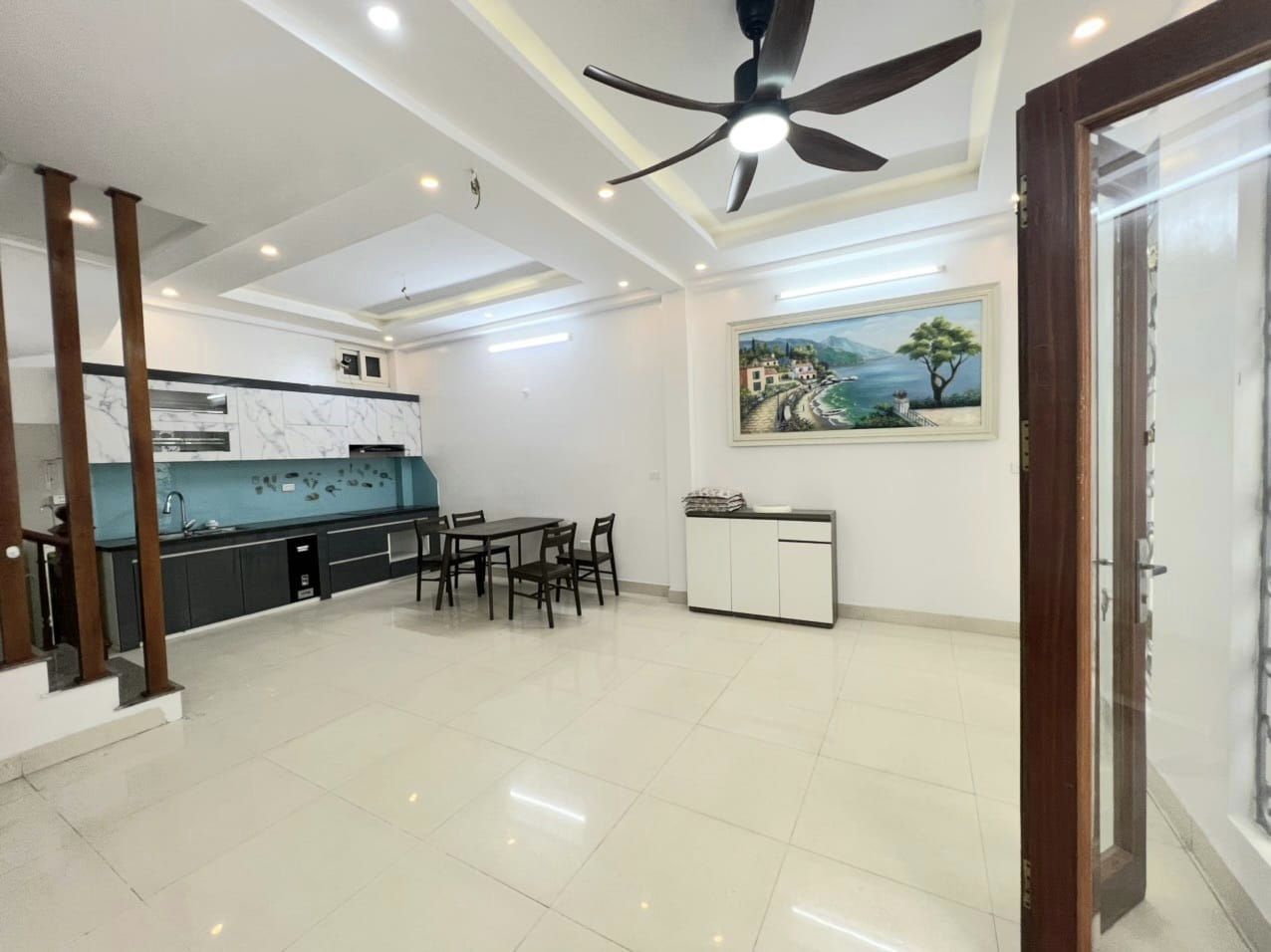 HOT !!! XEM NGAY Nhà Lê Quang Đạo, Nam Từ Liêm 4 tỷ 43m2 4 tầng DÂN TỰ XÂY, NỘI THẤT ĐẸP ở ngay