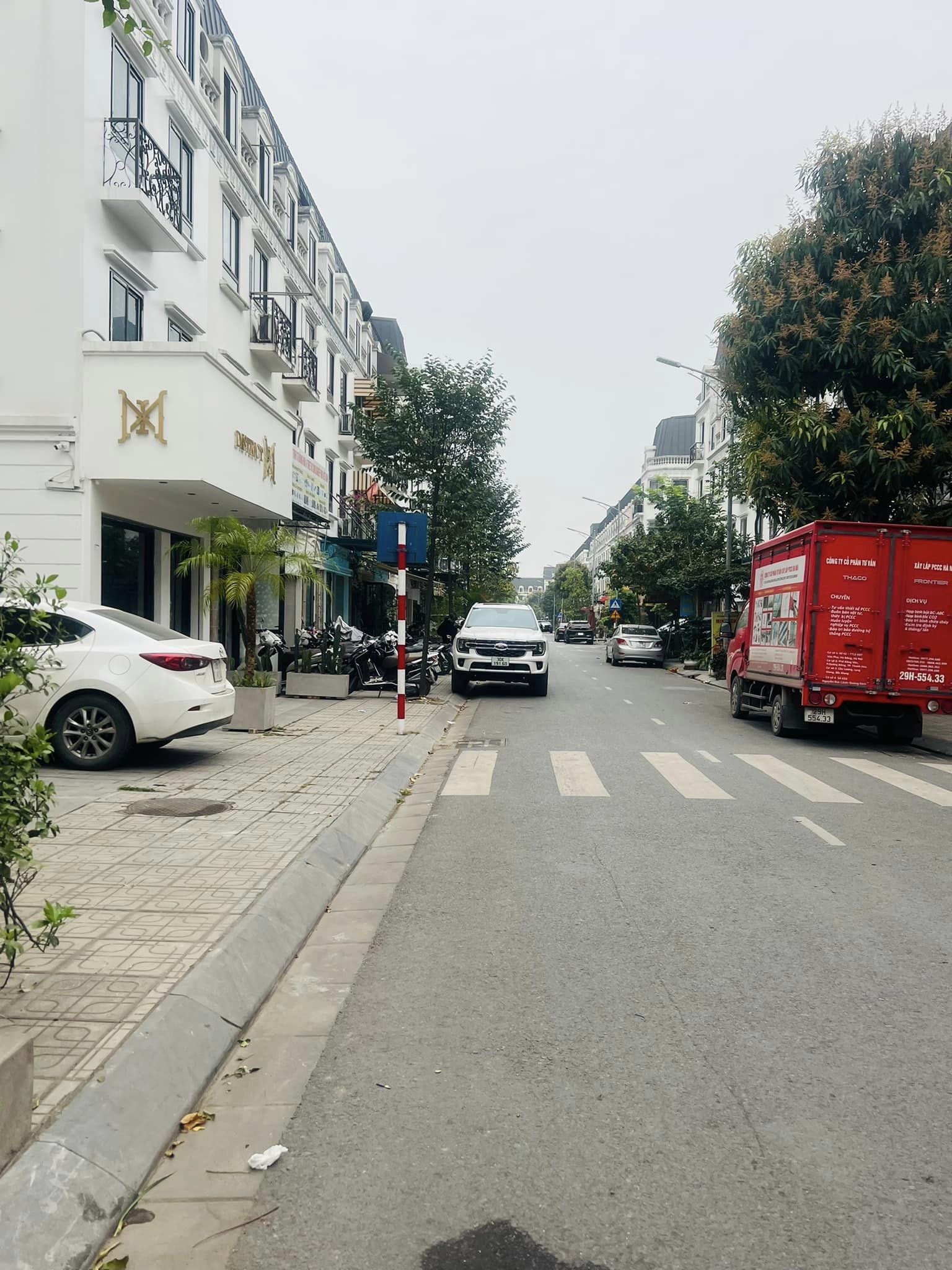 BÁN NHÀ LACASTA KHU ĐÔ THỊ VĂN PHÚ HÀ ĐÔNG DT 88M2 NHÀ 5 TẦNG MT 5M