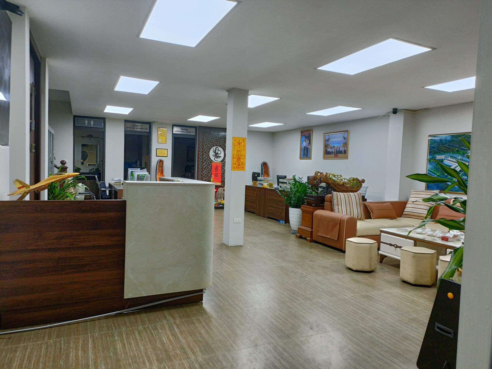 MỚI MỚI MỚI!KDT MỸ ĐÌNH 2,BIỆT THỰ 200M2 x MT 10M-VỈA HÈ RỘNG,MẶT CHÍNH PHỐ-GIÁ 28 TỶ