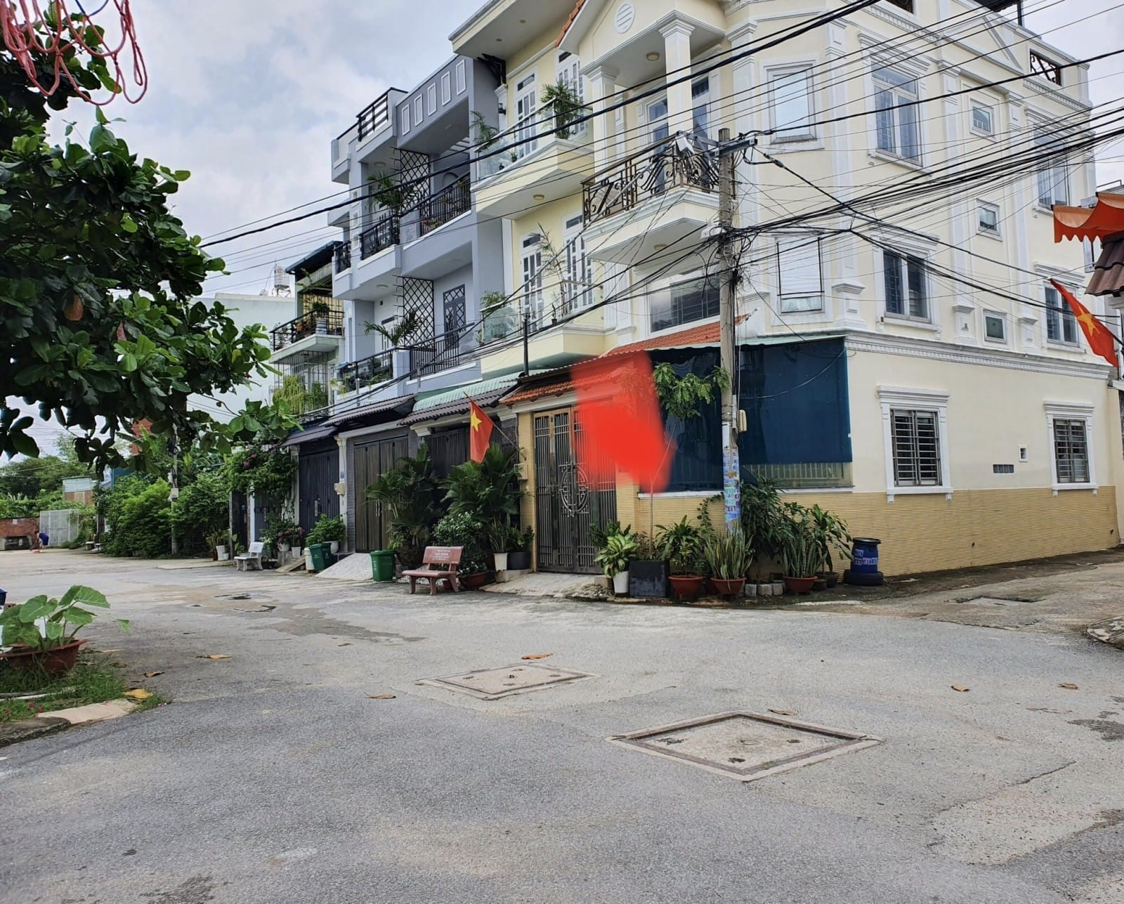 Bán nhà 3 lầu đường số 2 Tăng Nhơn Phú B Khu vip phân lô 52m2 Chủ hỗ trợ vay