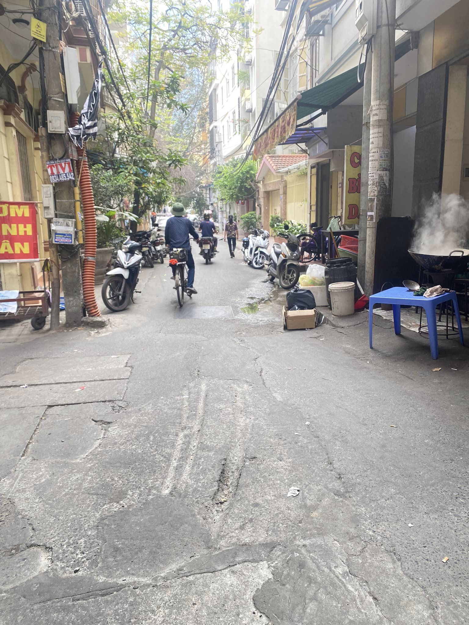 Bán nhà Dân Xây Kim Mã - Ba Đình - Ngõ OTO Thông - Thoáng Sáng - 36m2 - 5 tầng - MT 4m - Giá 3.3 tỷ