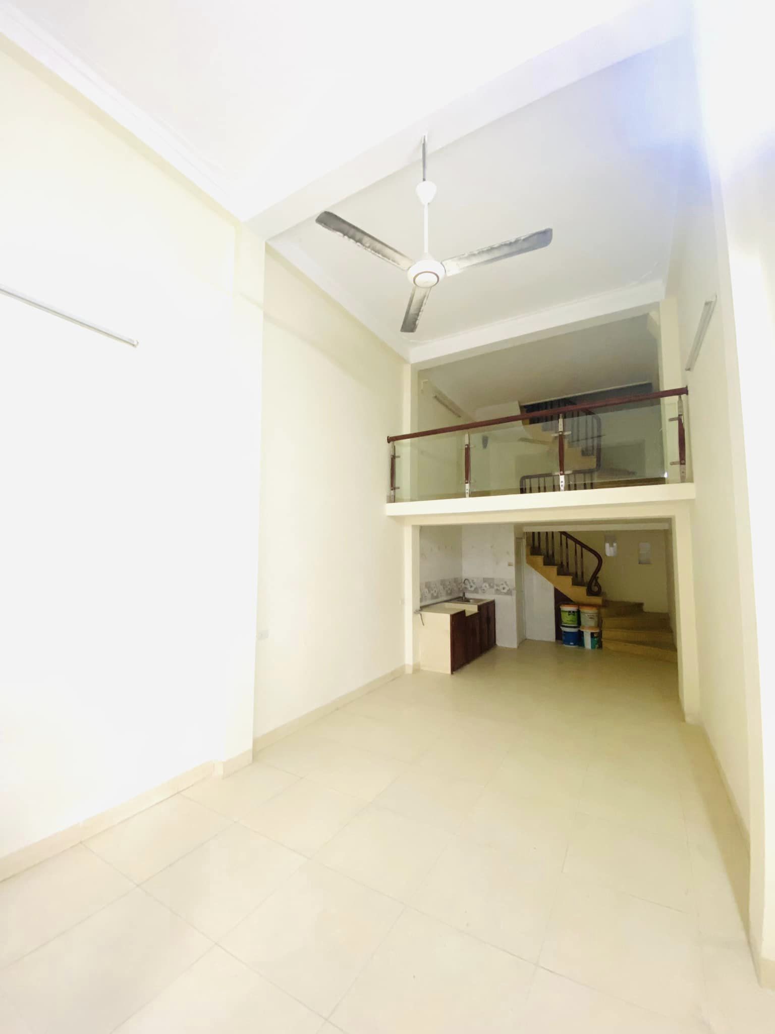 BÁN NHÀ MẶT PHỐ KINH DOANH QUANG TRUNG HÀ ĐÔNG DT 37M2 NHÀ 3 TẦNG MT 3,5M