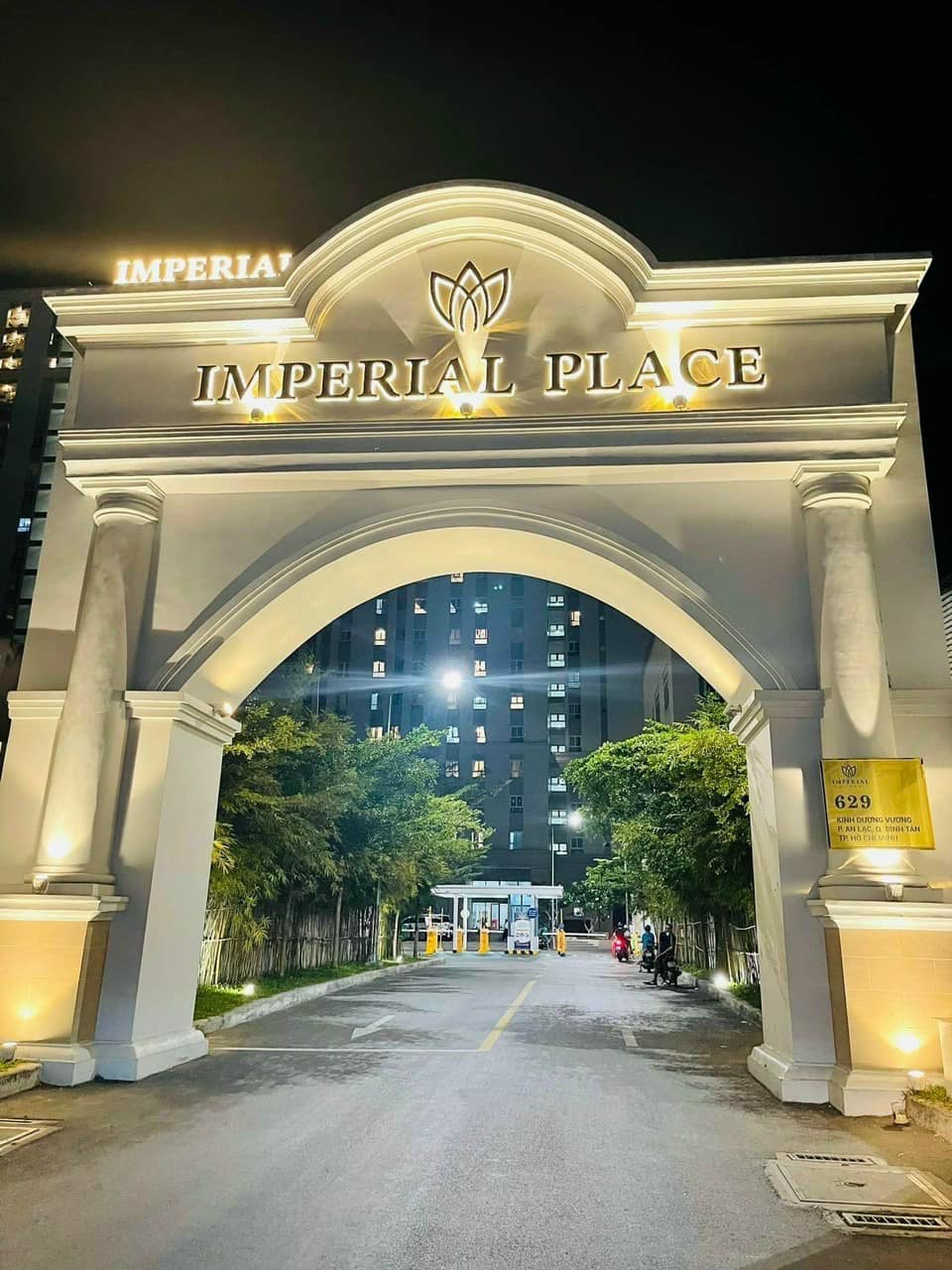 Bán Căn Hộ IMPERIAL PLACE Kinh Dương Vương, An Lạc, Bình Tân,75m2, Wiew Góc Đầy Đủ Tiện Ích,Chỉ 2 Tỷ .