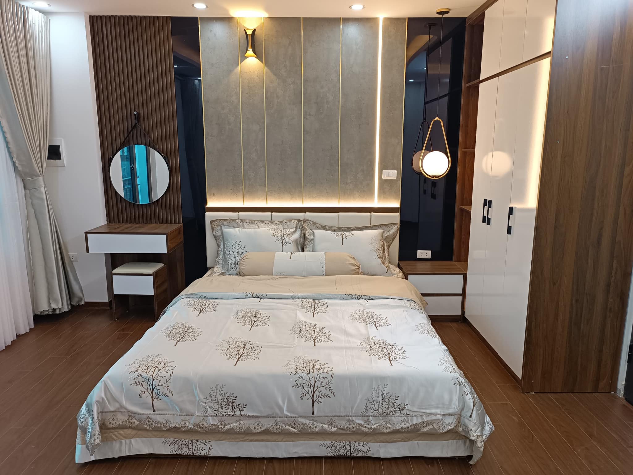 Bán nhà Nguyễn Sơn - Long Biên - siêu đẹp ở luôn mặt tiền rộng