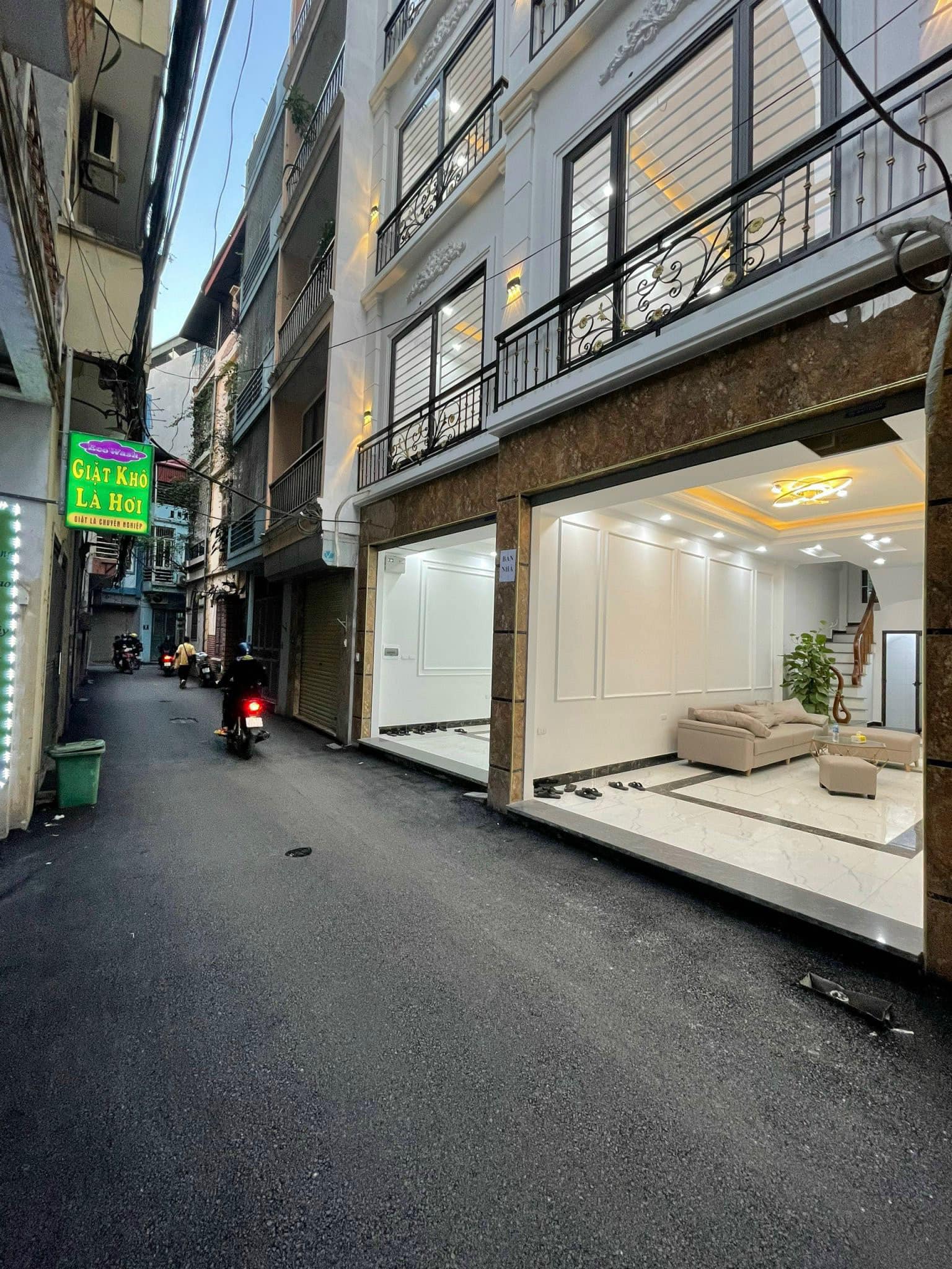 Lô góc kinh doanh- ô tô, TU HOÀNG, NAM TỪ LIÊM, 45m2, 6 tầng, giá 4.8 tỷ