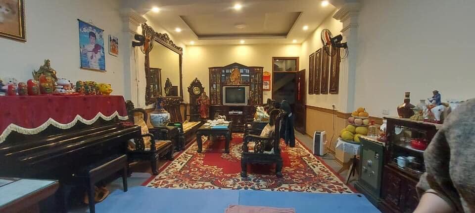 " CHÍNH CHỦ - NGÕ 318 ĐÊ LA THÀNH - MẶT NGÕ Ô TÔ TRÁNH - GẦN PHỐ - NGÕ THÔNG - KINH DOANH - 60m2 , GIÁ 8 TỶ