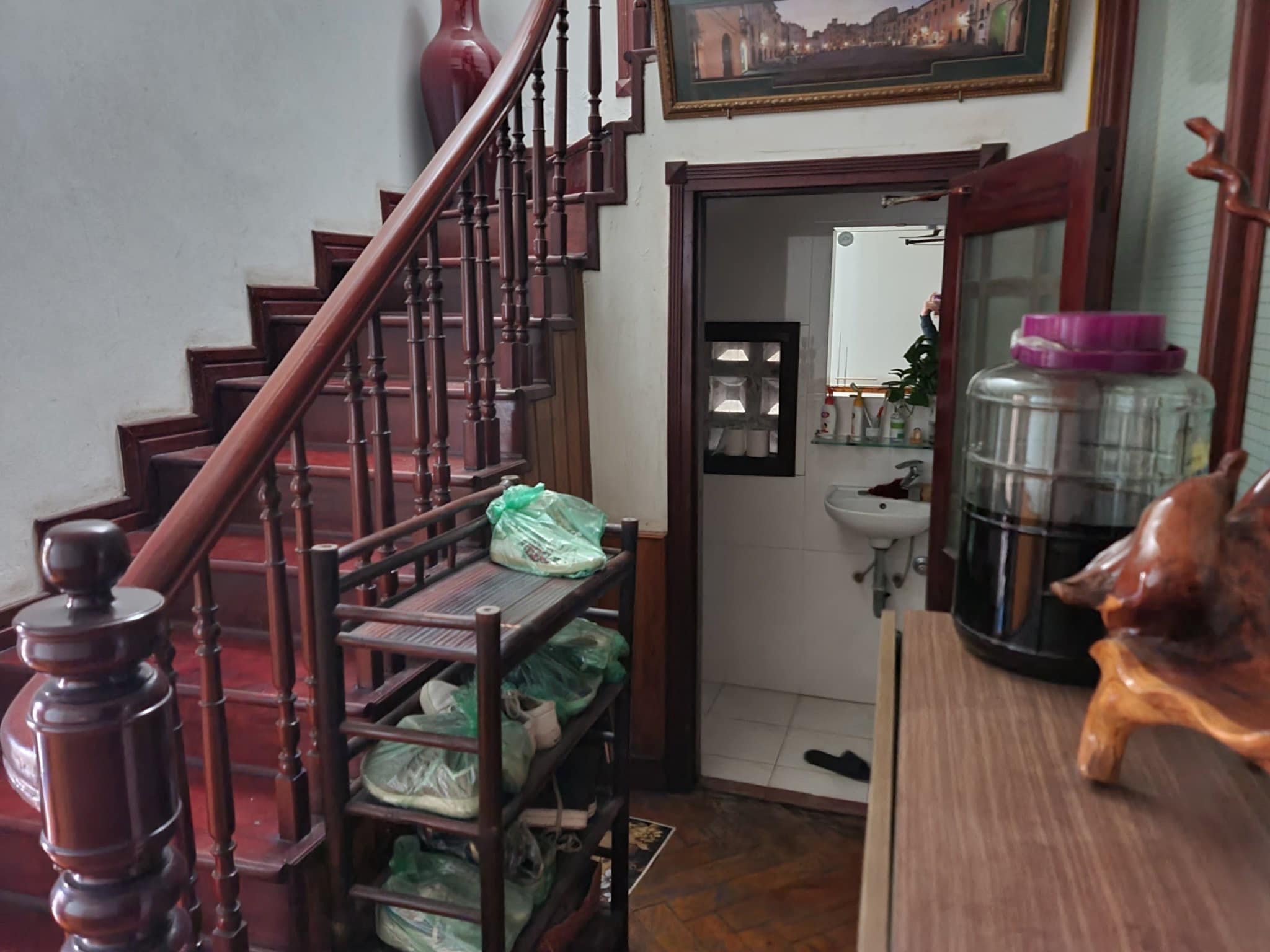 CHỦ BÁN NHÀ PHÂN LÔ PHỐ PHƯƠNG MAI, QUẬN ĐỐNG ĐA, DTXD: 80 MÉT, 5 TẦNG, GIÁ BÁN: 12,8 TỶ.