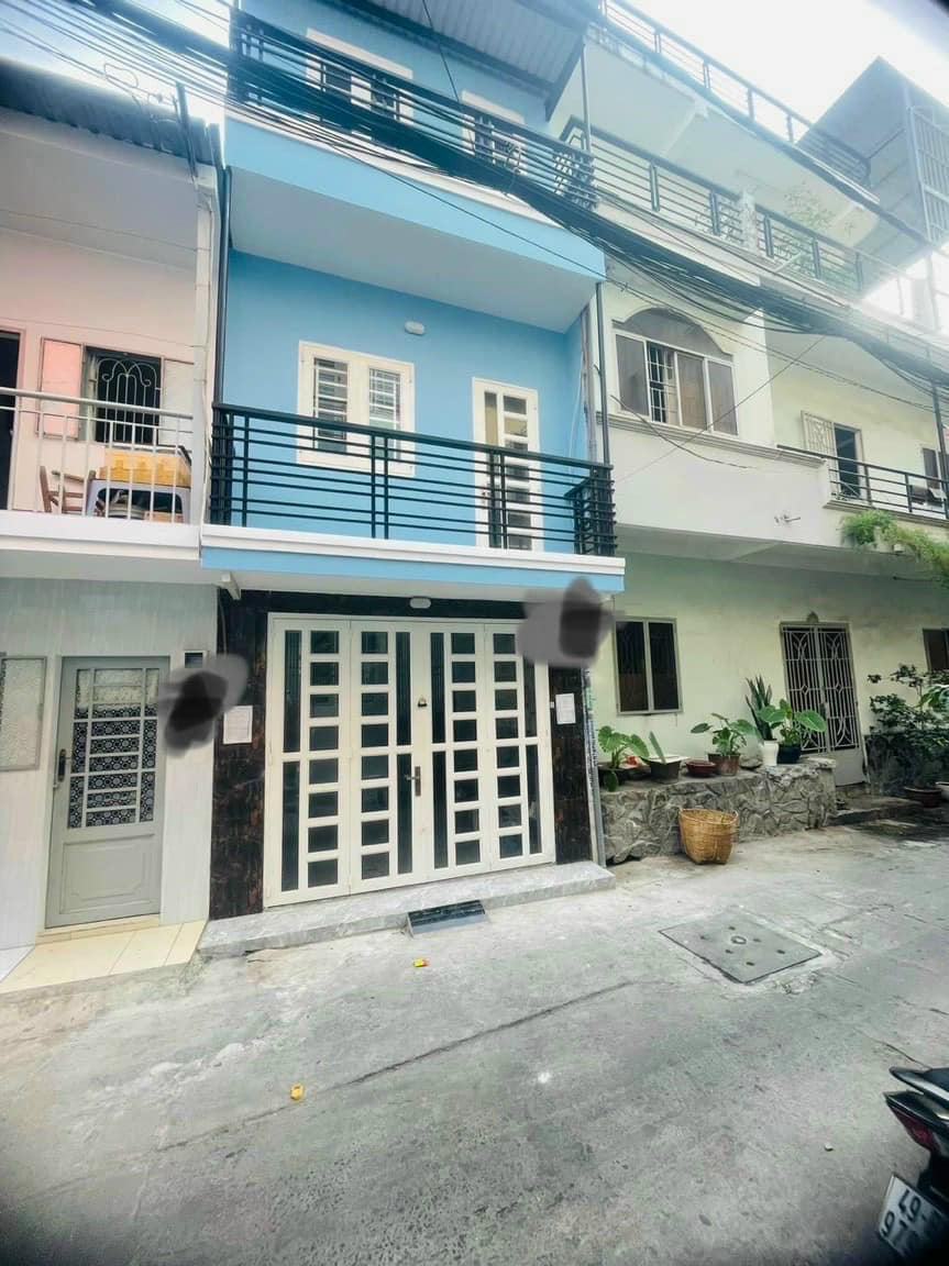 3 Tầng Hẻm Ô Tô 5m , Tân Phú, Trịnh Đình Trọng, Vuông Không Lộ Giới, Nhỉnh 3 Tỷ Tl.