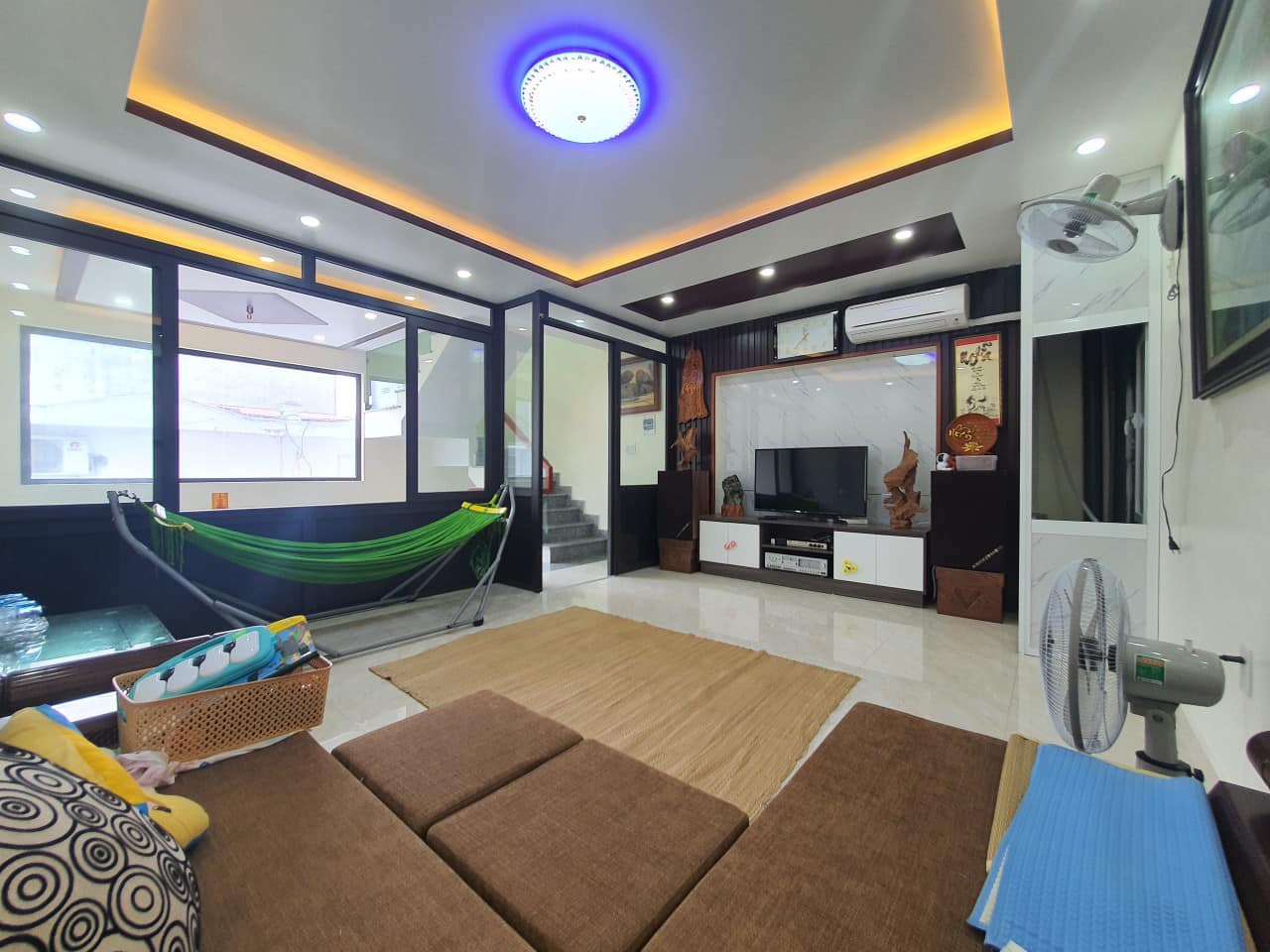 BÁN NHÀ MỚI PHƯƠNG LƯU HẢI AN NGÕ TO RỘNG 3.5 TẦNG CHỈ 2 TỶ THỎA THUẬN