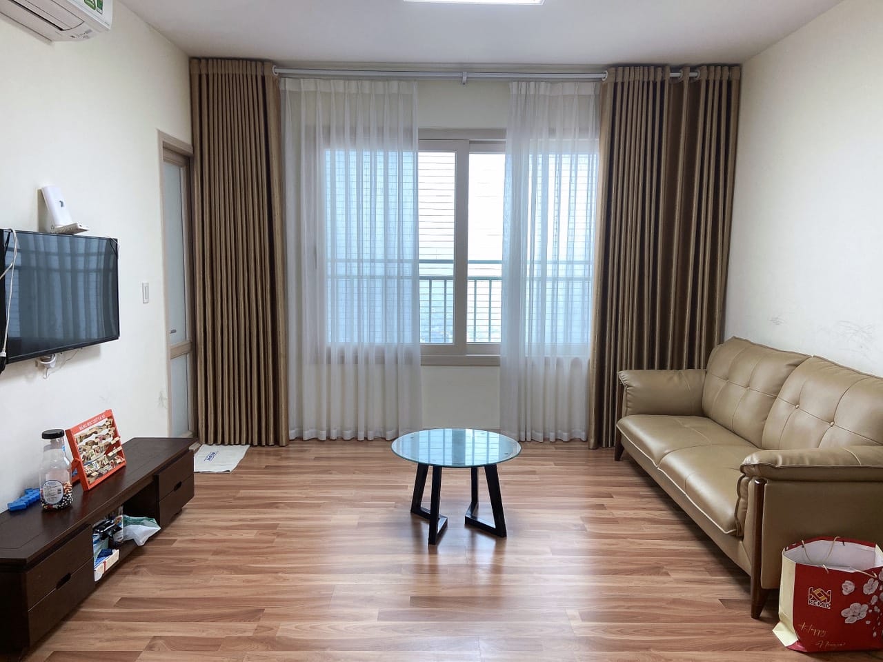 Bán Căn hộ chung cư Booyoung Vina Căn góc DT 89M2, 3 NGỦ 2WC tầng cao thoáng mát. Gía nhỉnh 3 tỷ