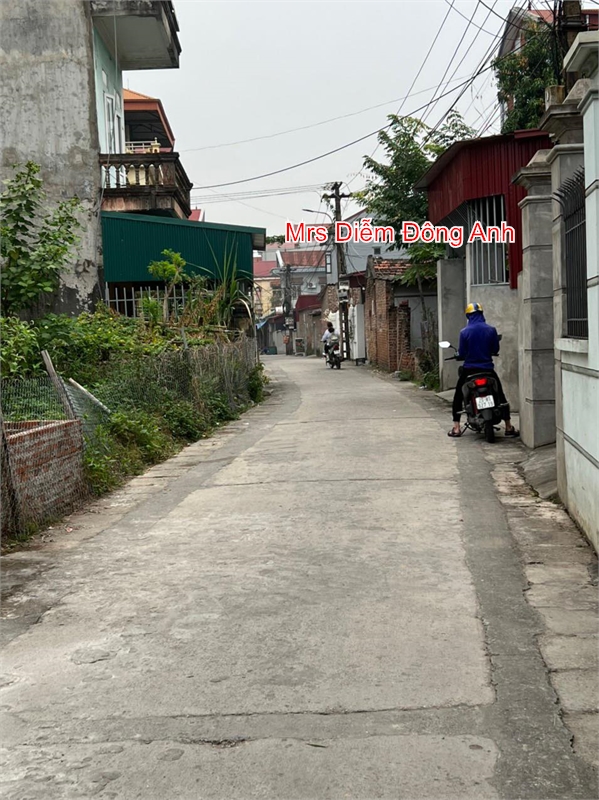 Nhỉnh 1 tỷ, Mrs Diễm cần bán 48.8m đất đẹp sát trục Nguyên Khê, Đông Anh. Giá đẹp