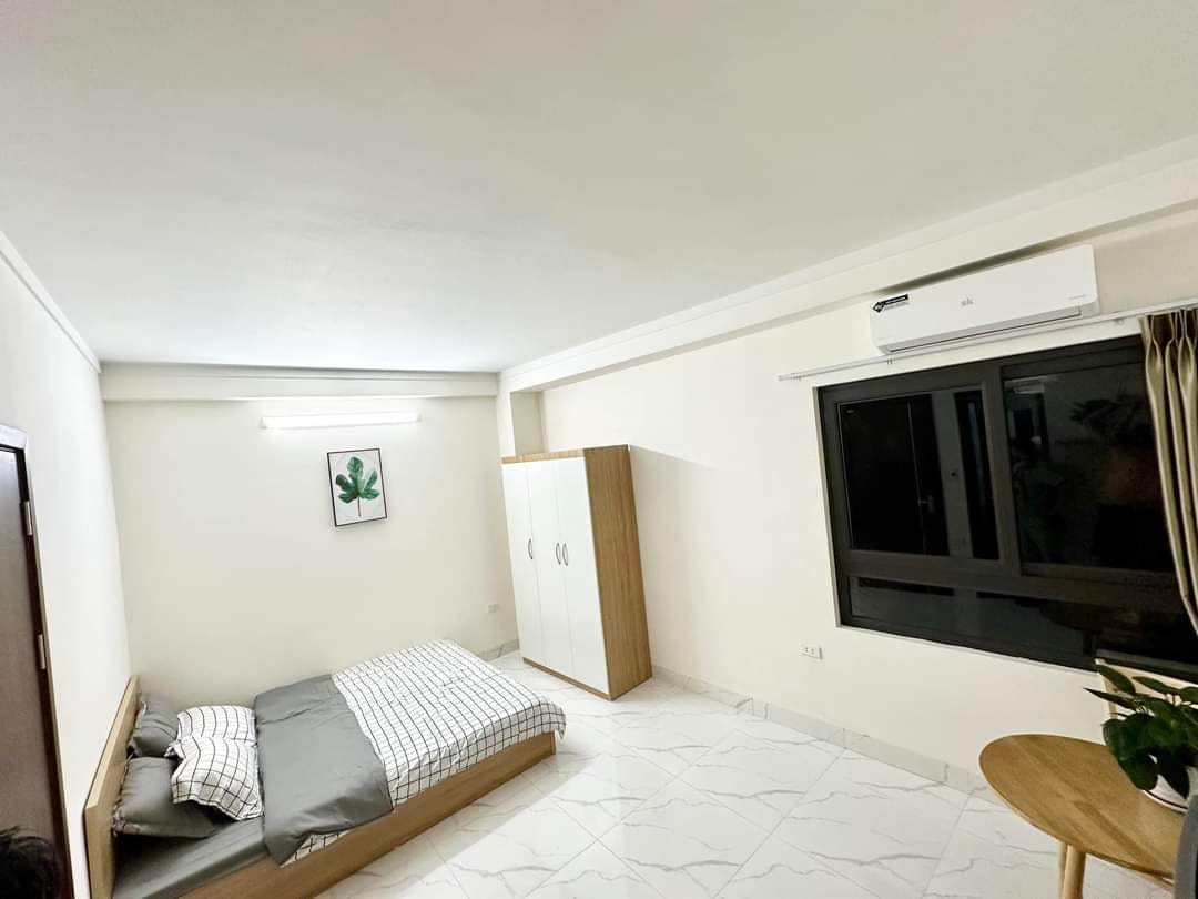 CCMN Lê Thanh Nghị 50m2, 6 tầng, Mt 5m, Doanh thu 60tr/tháng.Gía chào 8.95 tỷ,Thang máy