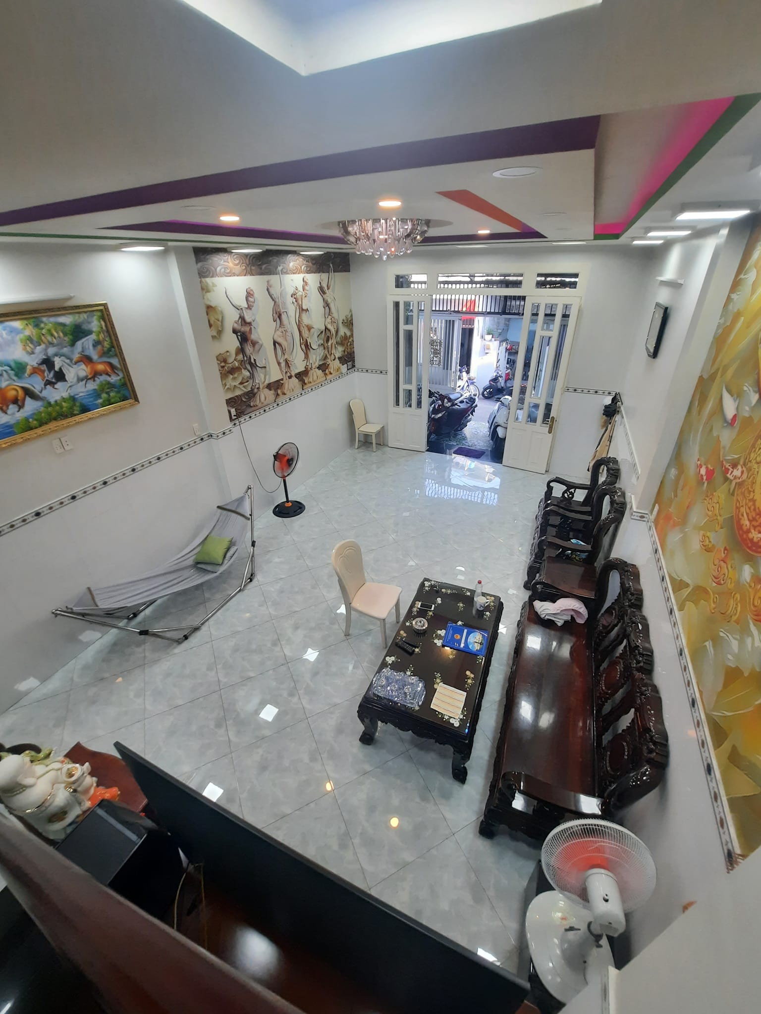 Nhà Ngang 5m - Xe Hơi Đổ Cửa Cách MT Nguyễn Hữu Thọ và Lê Văn Lương Vài Mét - Giá Chỉ 7,5Tỷ - TT Quận 7