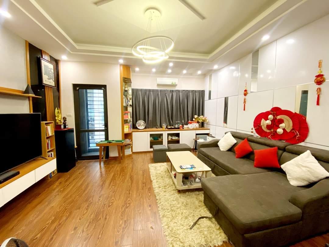 BÁN NHÀ HOÀNG CẦU ĐỐNG ĐA, 6 TẦNG THANG MÁY, Ô TÔ THÔNG, KINH DOANH VĂN PHÒNG.