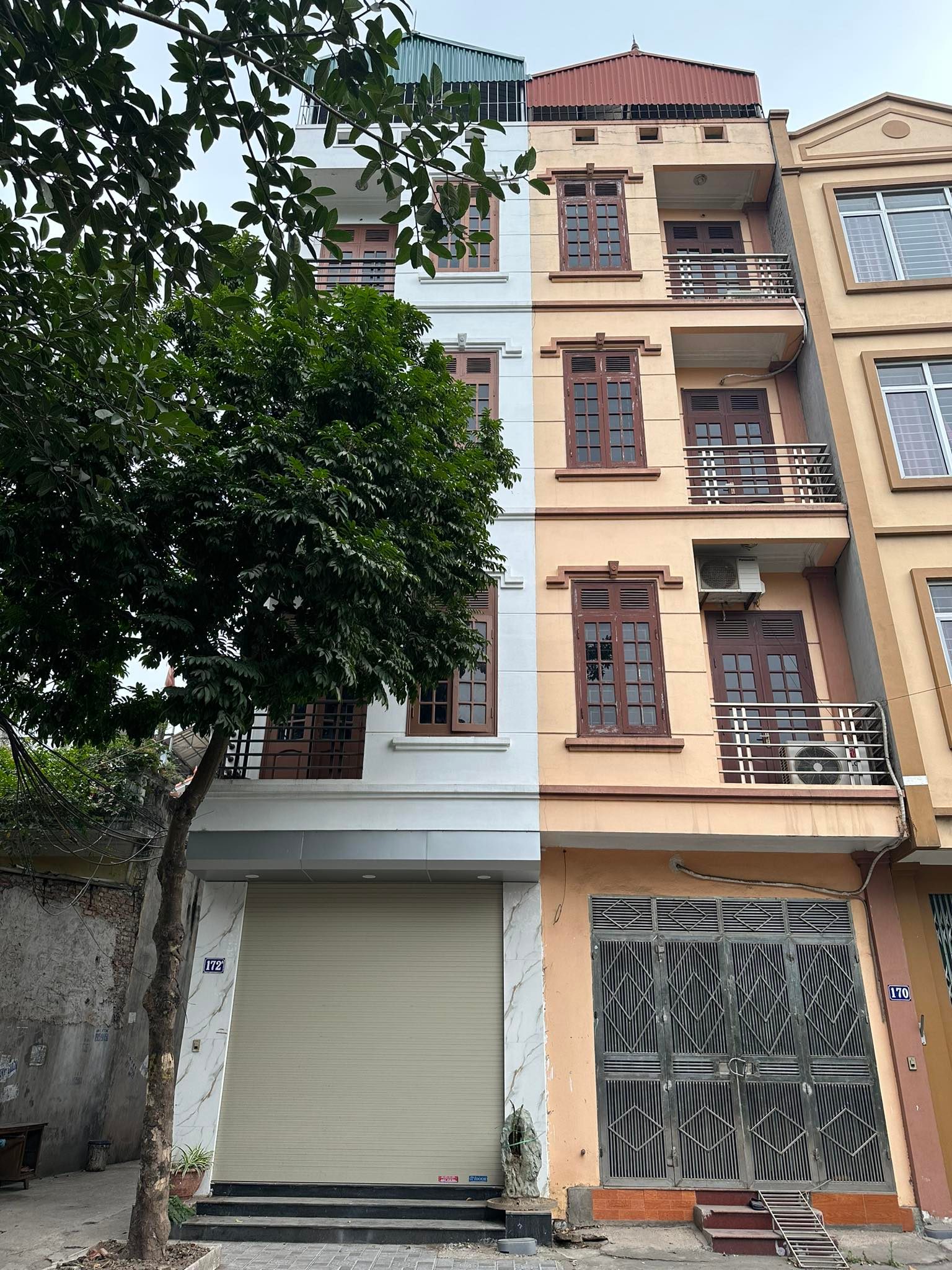 BÁN NHÀ VỊ TRÍ ĐẮC ĐỊA - HIẾM - LÔ GÓC - VỈA HÈ - KINH DOANH SIÊU ĐỈNH - ĐẦU TƯ GIỮ TIỀN GIÁ CỰC TỐT.