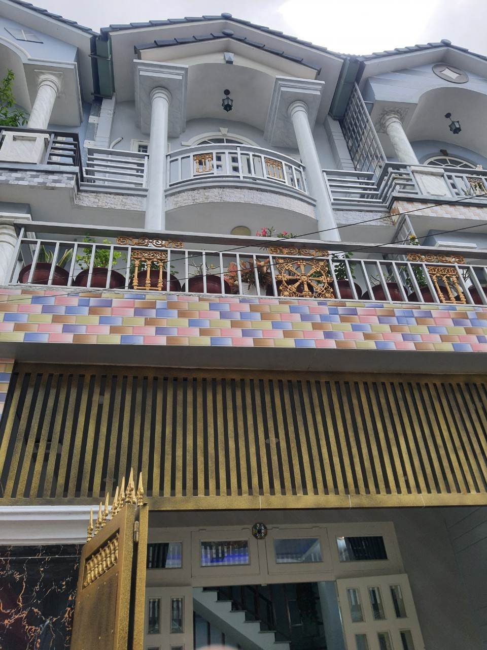 HÓT, BÁN GẤP GIẢM 800TR-Nhà 58M2, 3Tầng Còn 4Tỷ300 Tân Chánh Hiệp Quận12