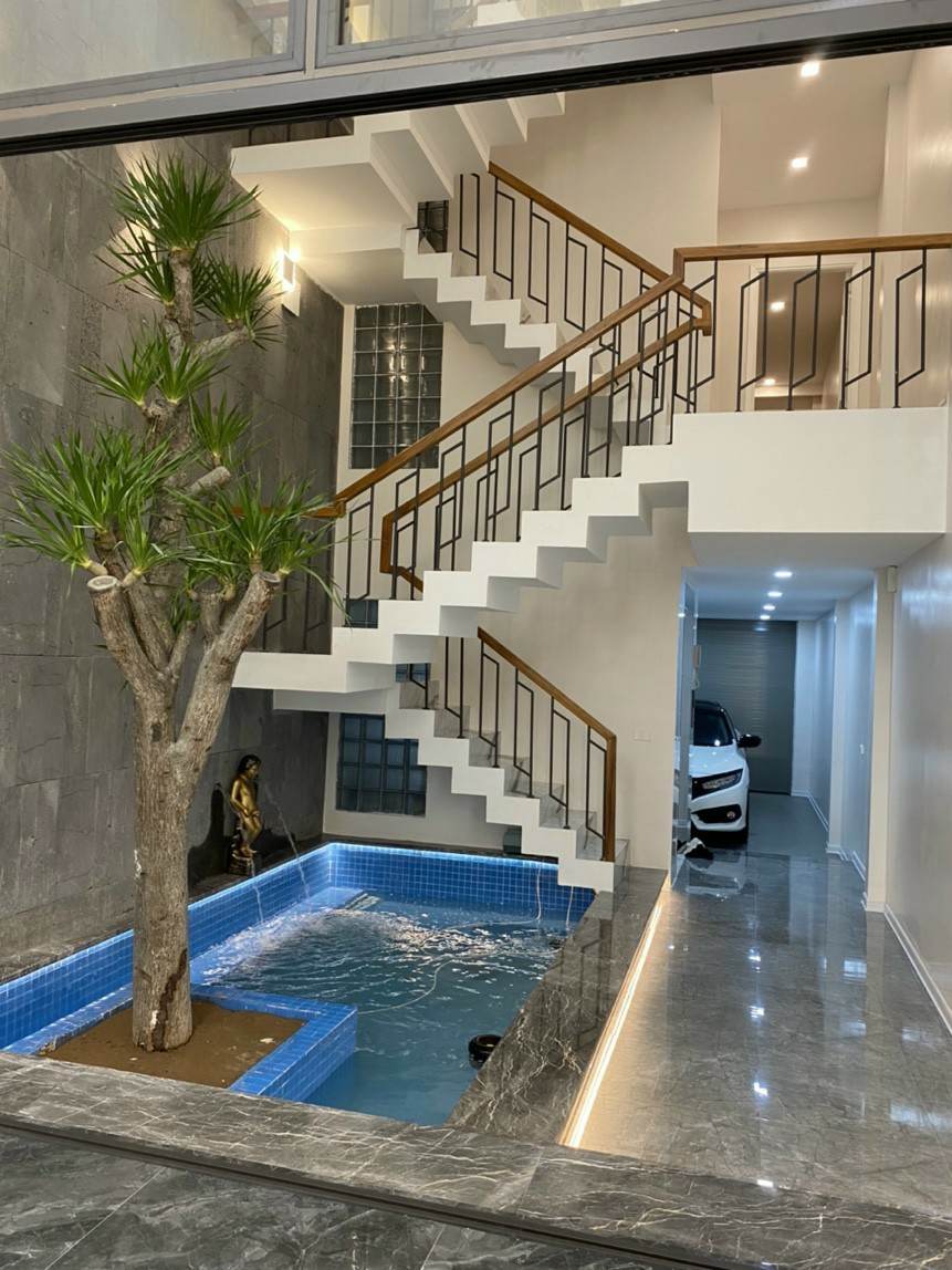 SIÊU PHẨM NHÀ ĐẸP NGUYỄN VĂN CỪ, 90M X 6 TẦNG THANG MÁY, CHỈ GẦN 14 TỶ.