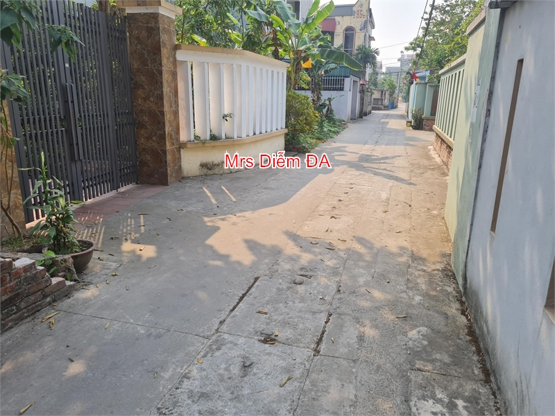Nhỉnh 20 triệu, Mrs DIễm cần bán 113m đất nở hậu Xóm Nhì, Vân Nội, Đông Anh