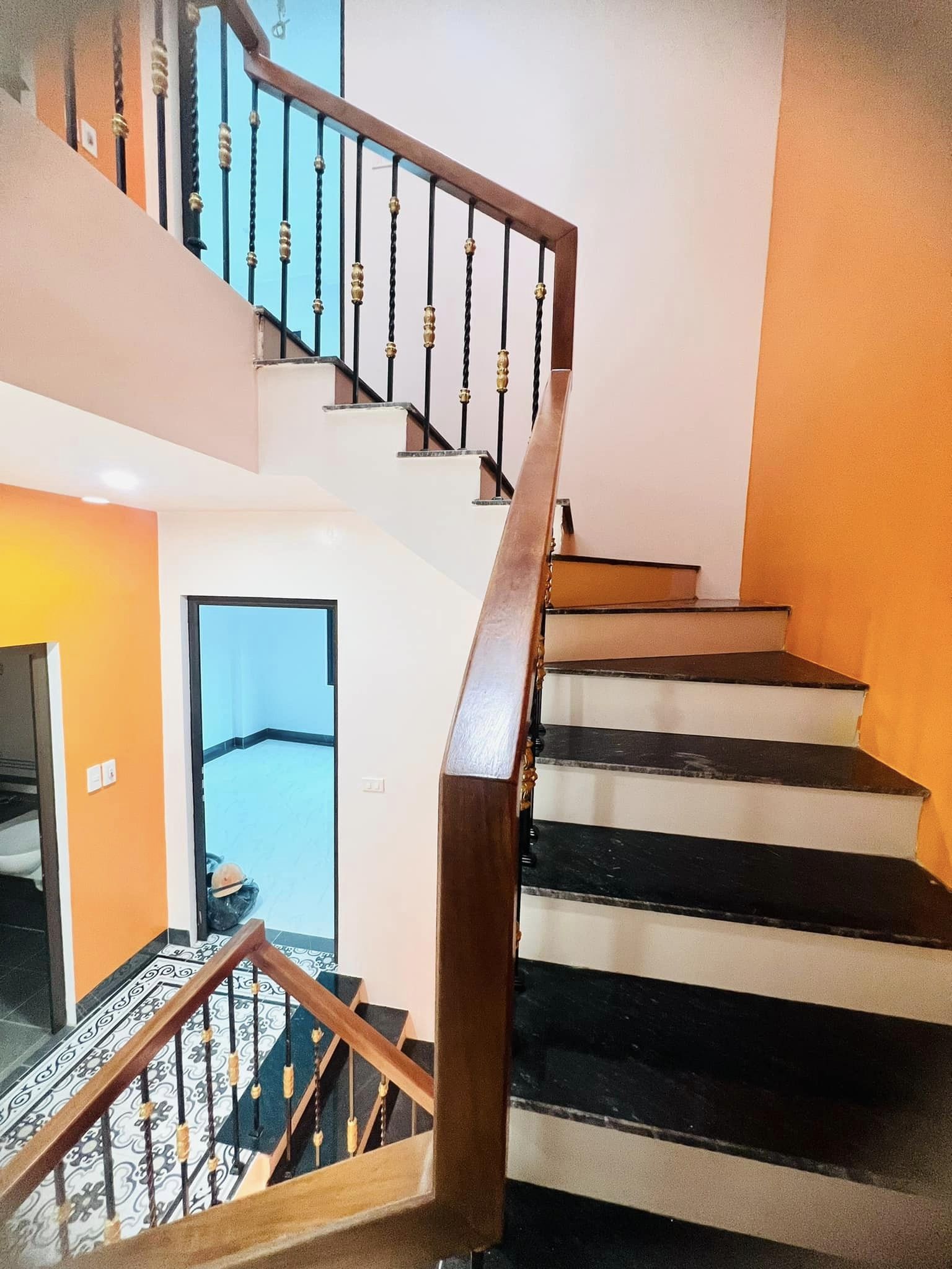 Chính chủ cần cho thuê nhà tại Sài Đồng, Long Biên, Hà Nội. Nhà rộng 60m2. Vào luôn.