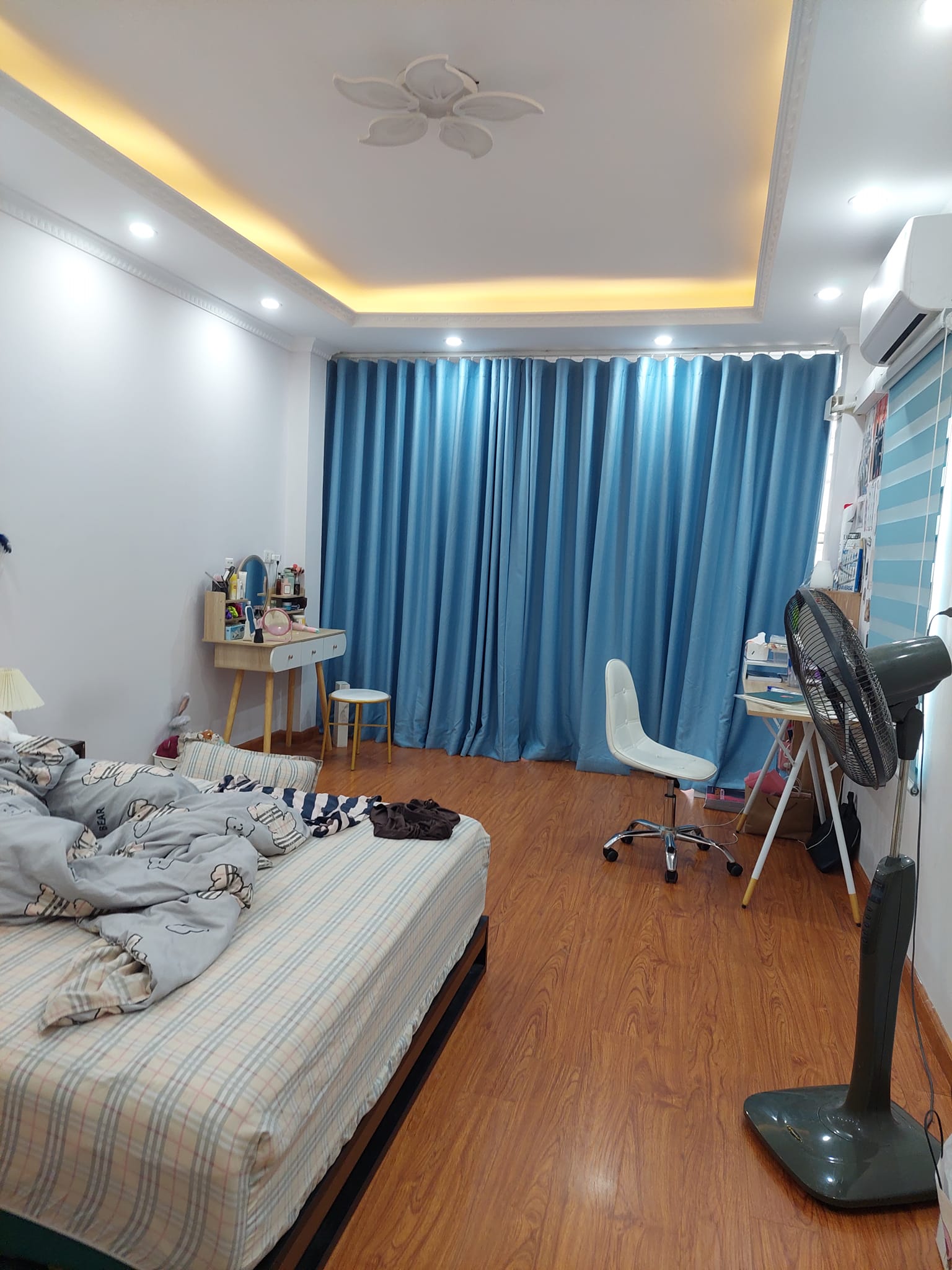 KHÔNG CÓ CĂN THỨ 2 – NGÕ 470 THÔNG SANG 426 ĐƯỜNG LÁNG – OTO 5 TẠ ĐỖ CỬA, 45M2 - GIÁ 4.8 TỶ ( CÓ THƯƠNG LƯỢNG )