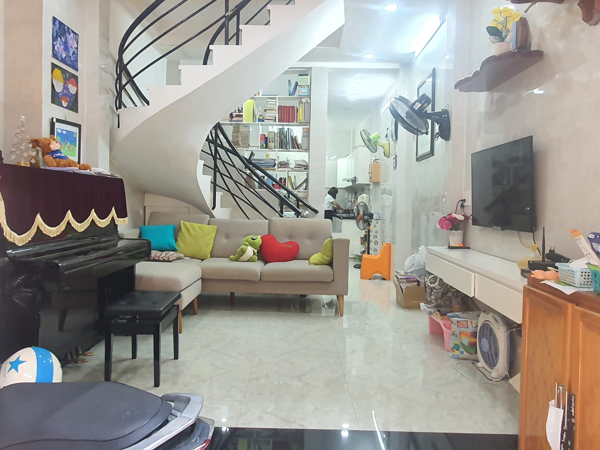 Bán Nhà Trung Tâm Quận 11,ÔNG ÍCH KHIÊM, 45M2, 2 Tầng, Chỉ 5 Tỷ...