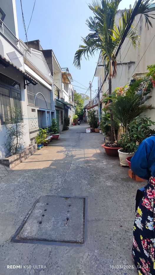 NHÀ ĐẸP Ở NGAY KHU GẦN PHÚ MỸ HƯNG Q7 GIÁ NHỈNH 6 TỶ