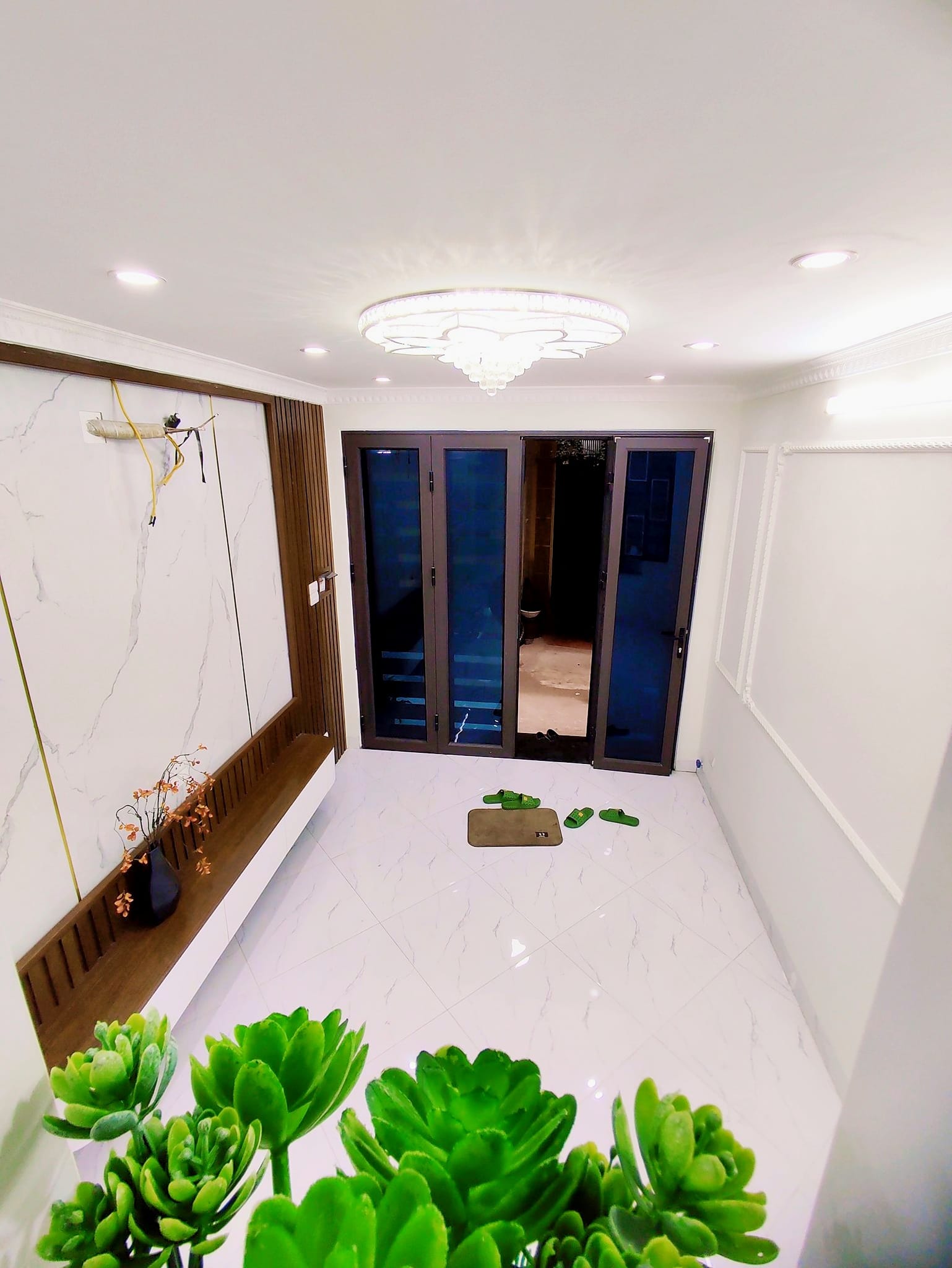 Bán nhà Thịnh Quang, Đống Đa, Ô TÔ, 48m2, giá 5.1 tỷ.