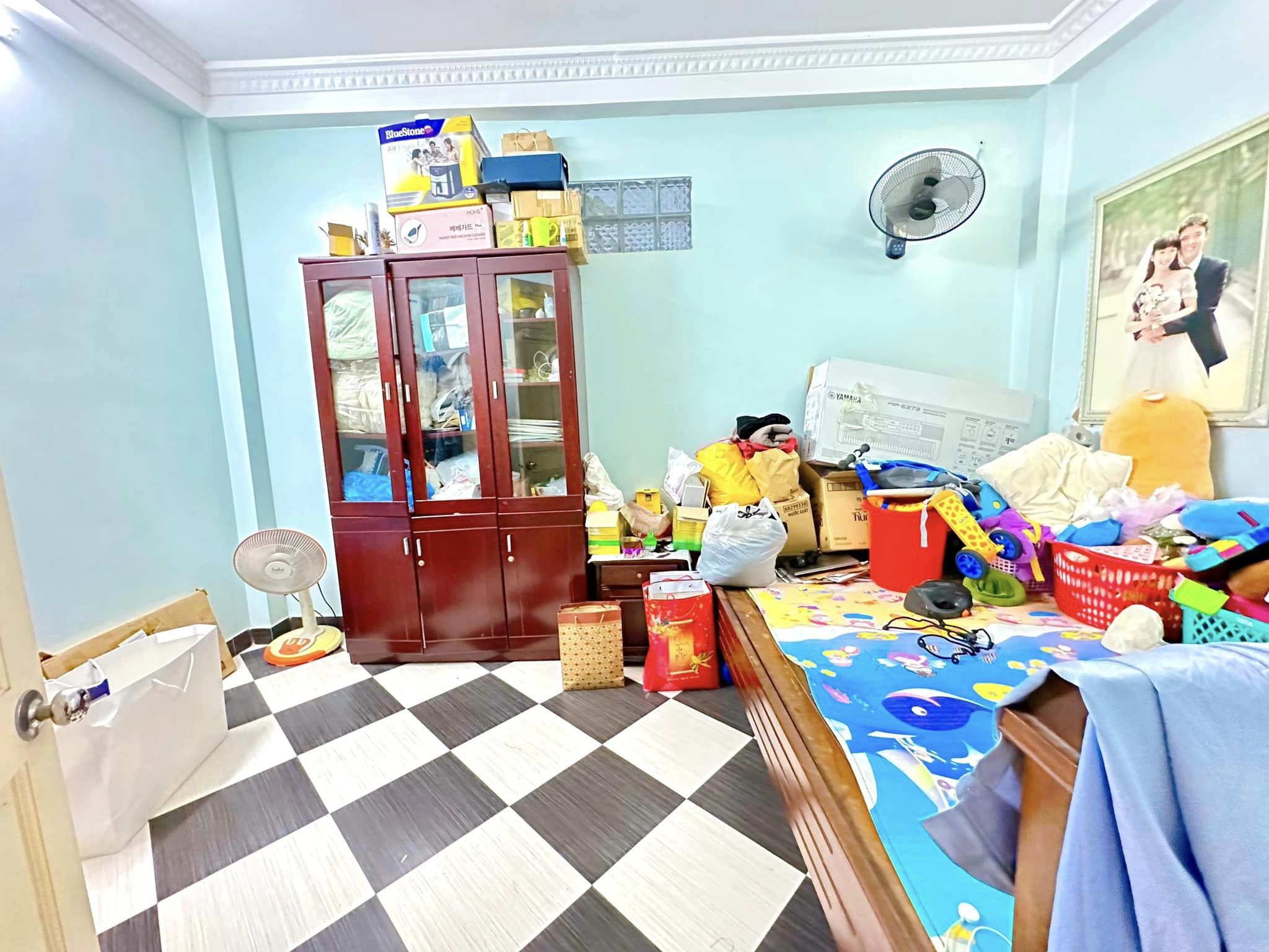SIÊU PHẨM PHAN KẾ BÍNH DT 50M2, 5 TẦNG, MT 6M, NGÕ NÔNG, GẦN PHỐ.