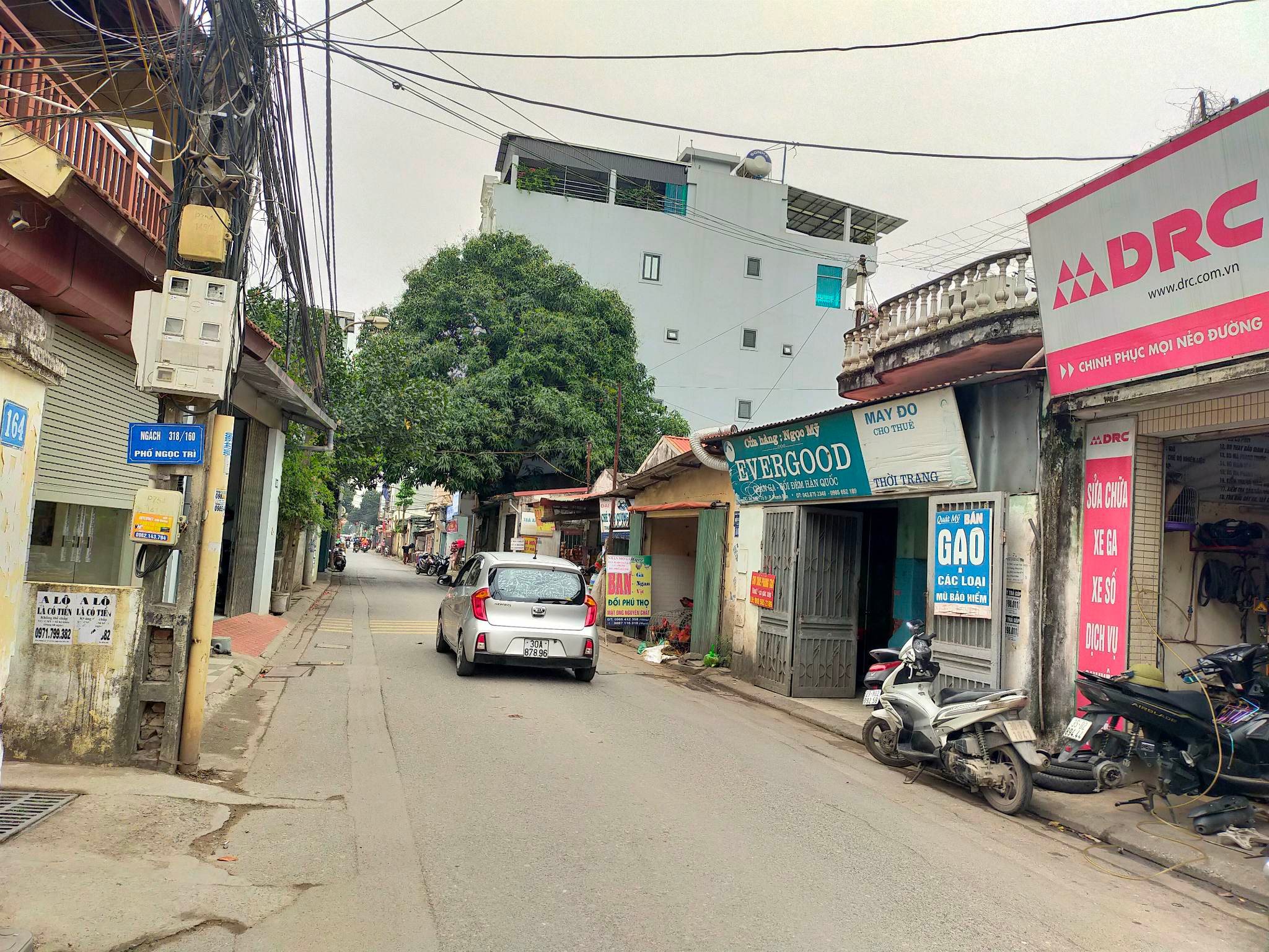 BÁN ĐẤT NGON RẺ BỔ HÌNH THỬA ĐẸP - ĐẤT NỞ HẬU - Ô TÔ VÀO NHÀ - NGÕ NÔNG TIỆN ÍCH NGẬP TRÀN - ĐẦU TƯ TỐT - AN SINH ĐỈNH.